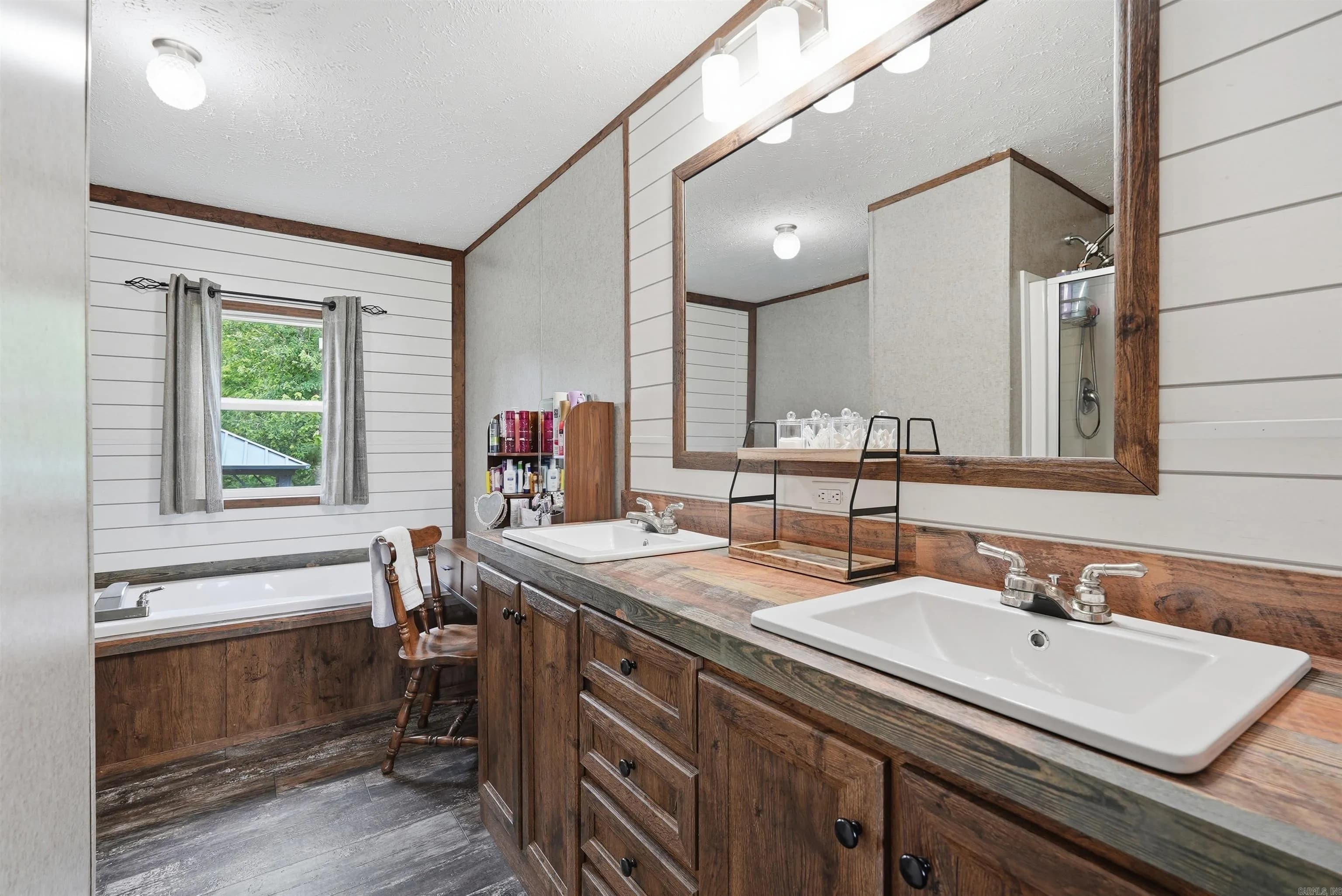 Property at 146  Micah lane - Image 8