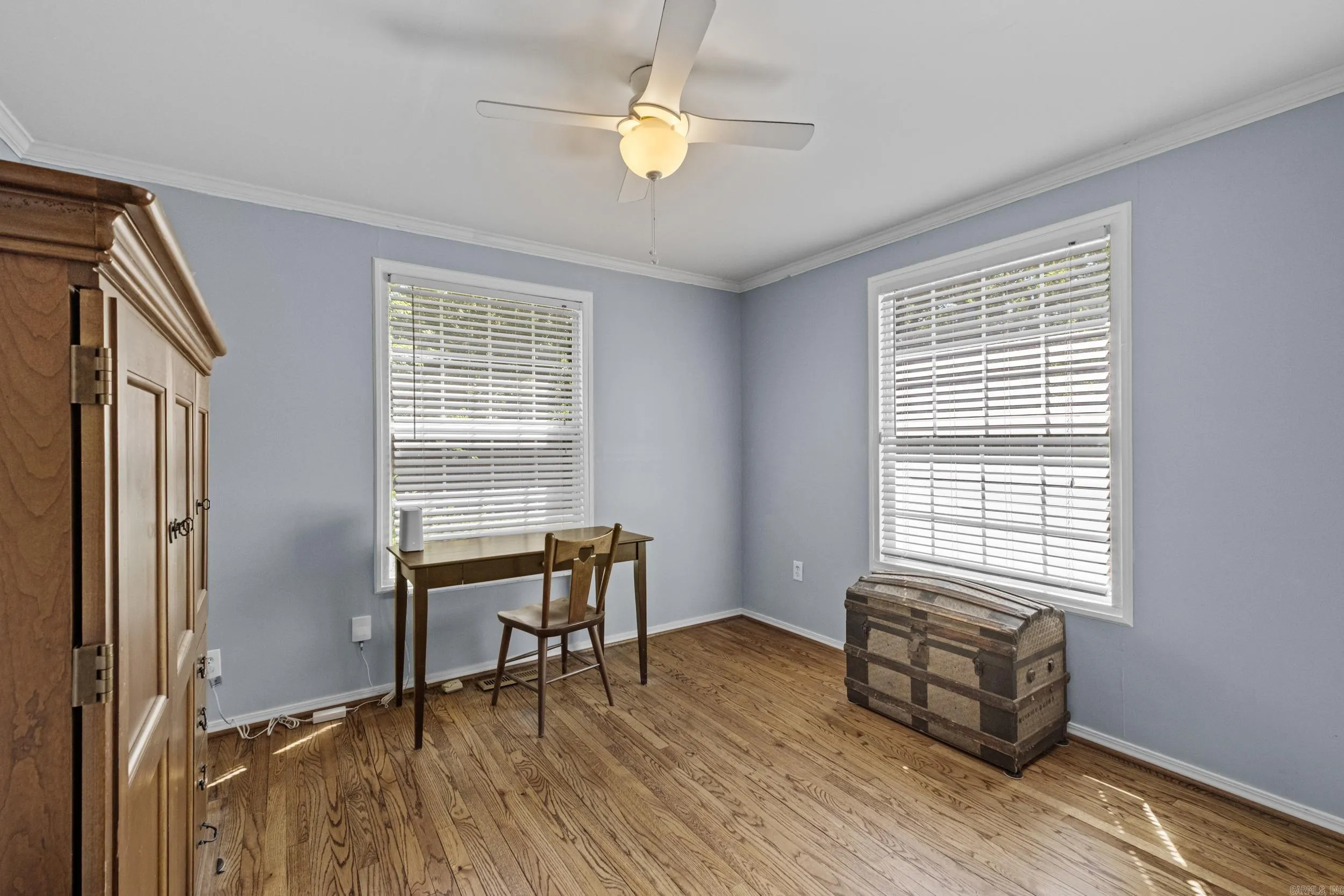 Property at 112  Sheridan - Image 16
