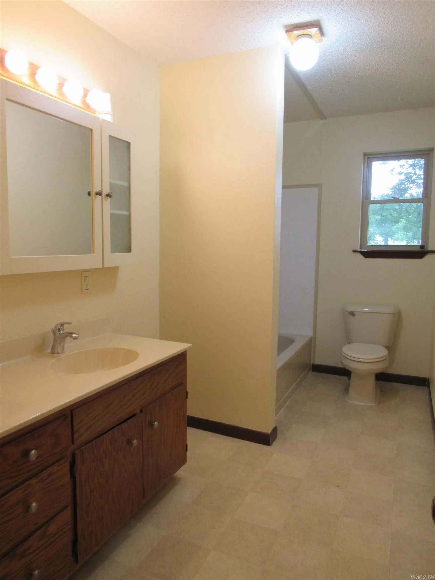 Property at 13501  Lower steel bend rd - Image 33