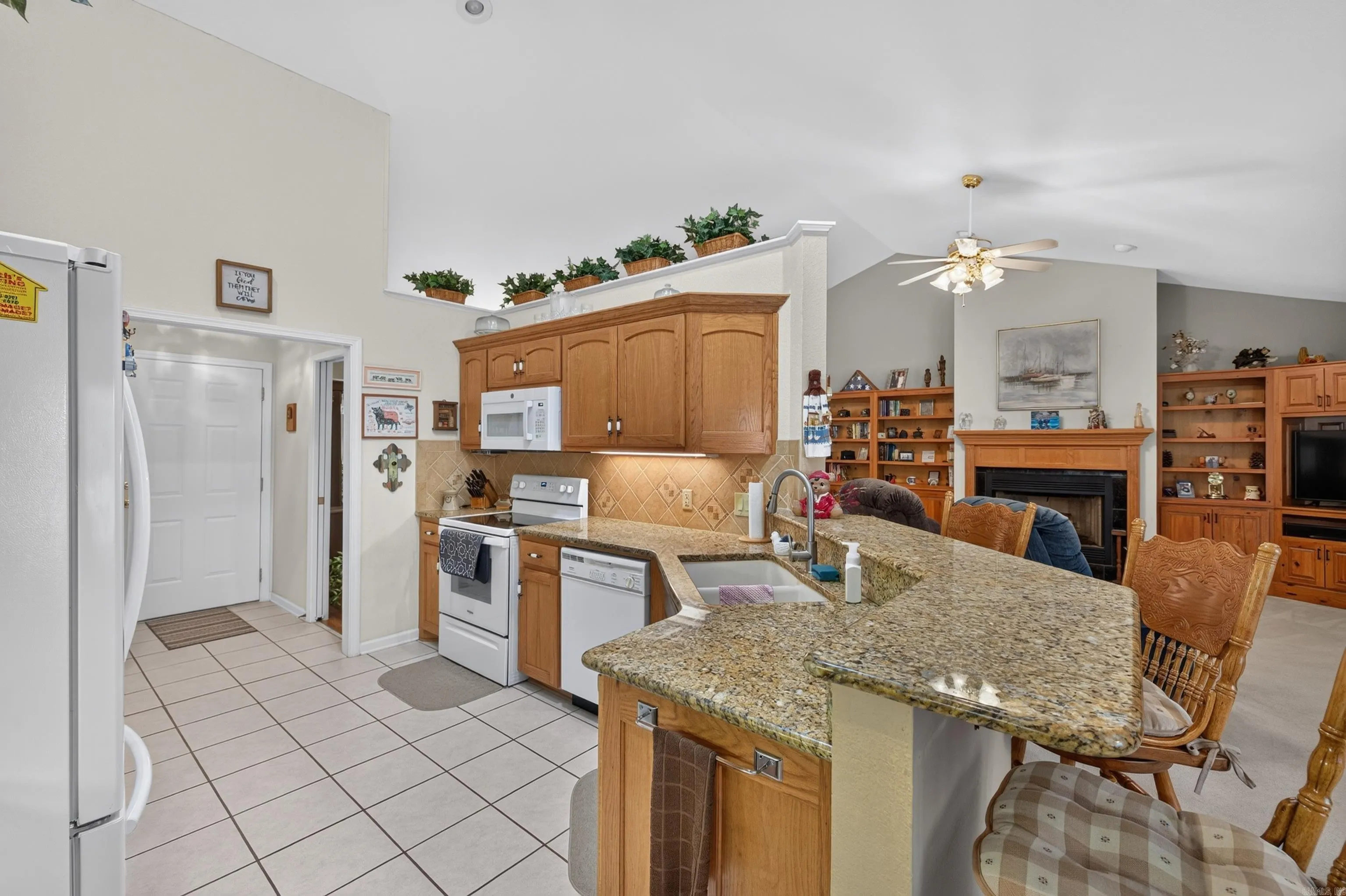 Property at 46  Galeon - Image 5