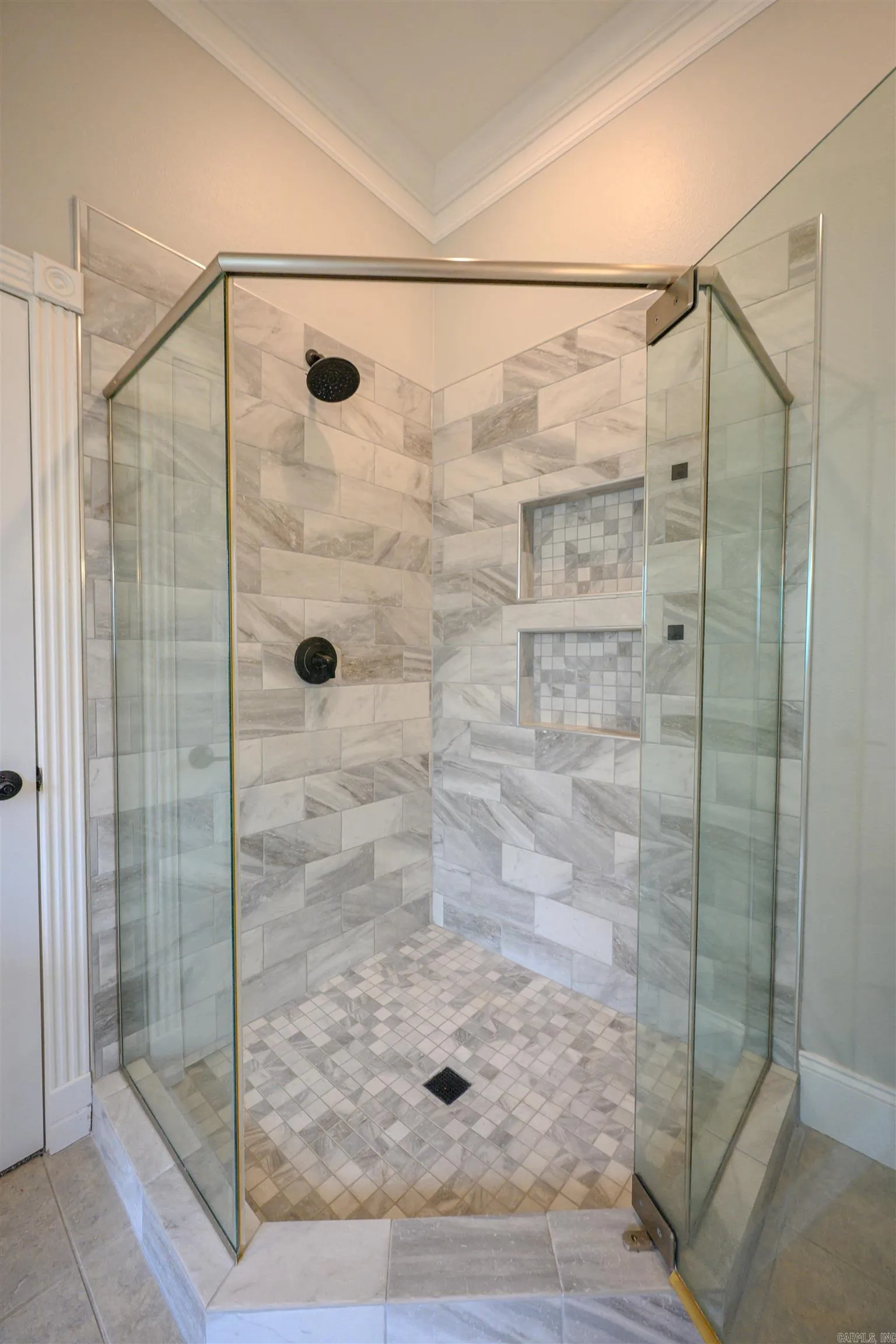 Property at 100  Plantation - Image 32