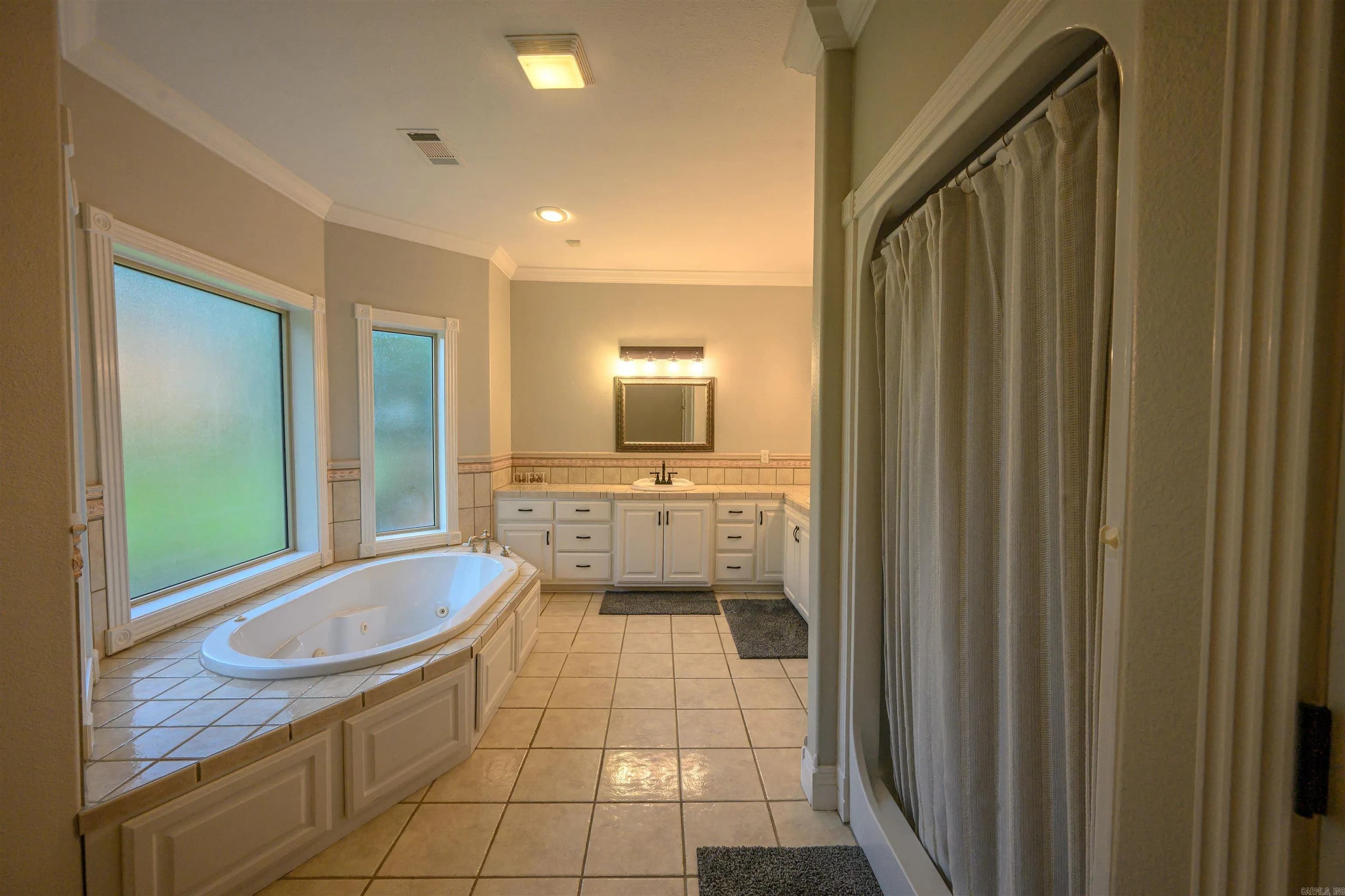 Property at 100  Plantation - Image 37