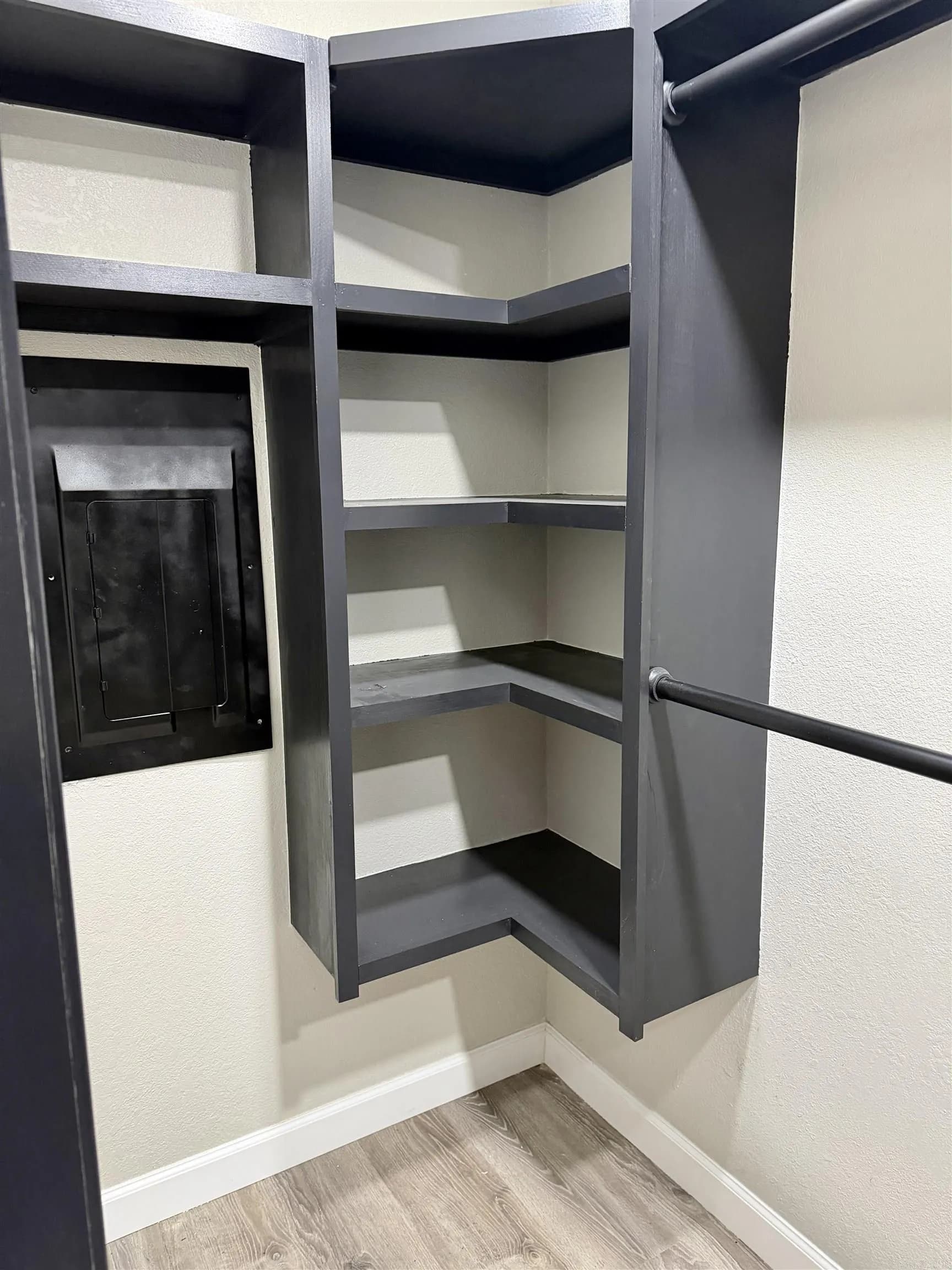 Property at 100  Wisteria - Image 10