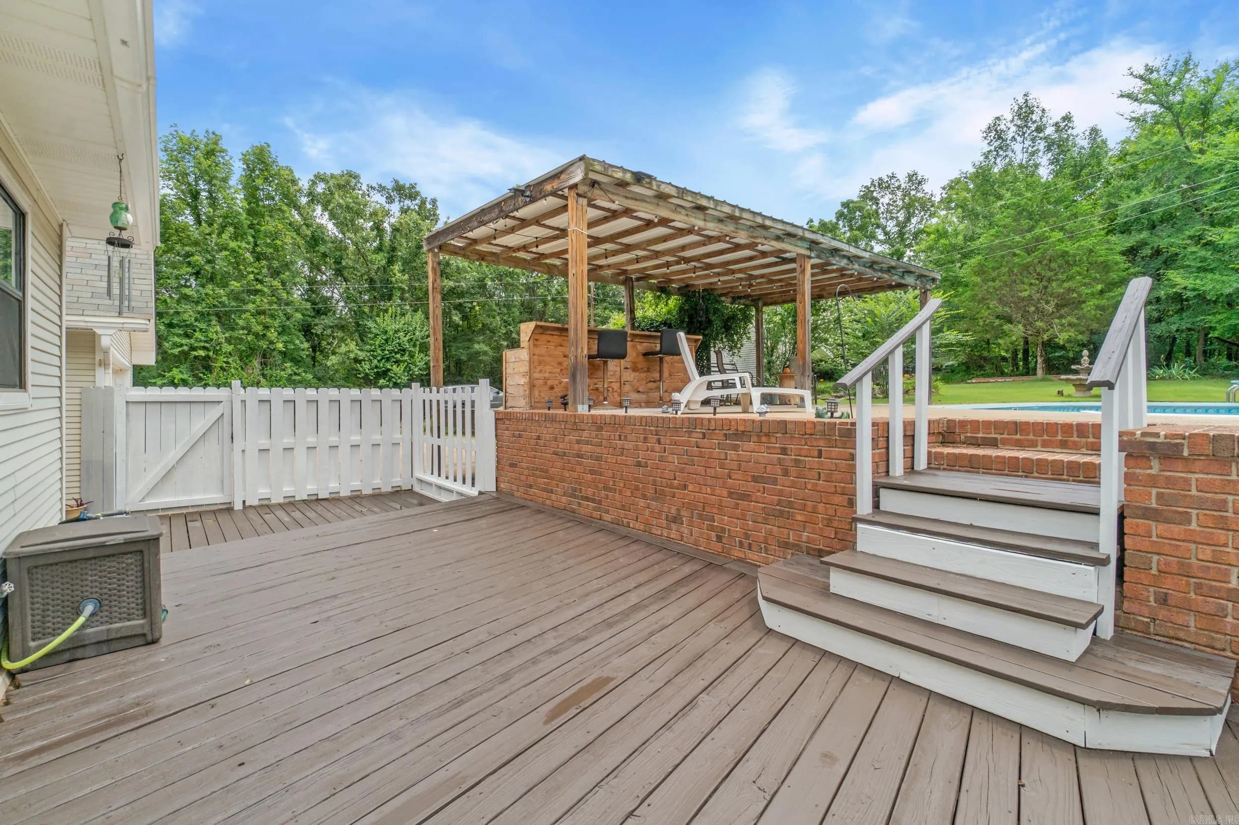 Property at 8910  Peters - Image 24
