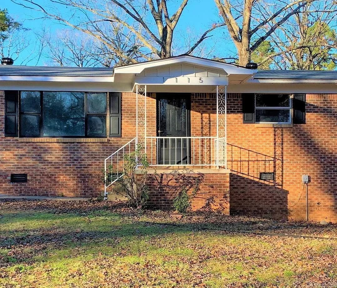 Property at 1115  Akers rd - Image 2