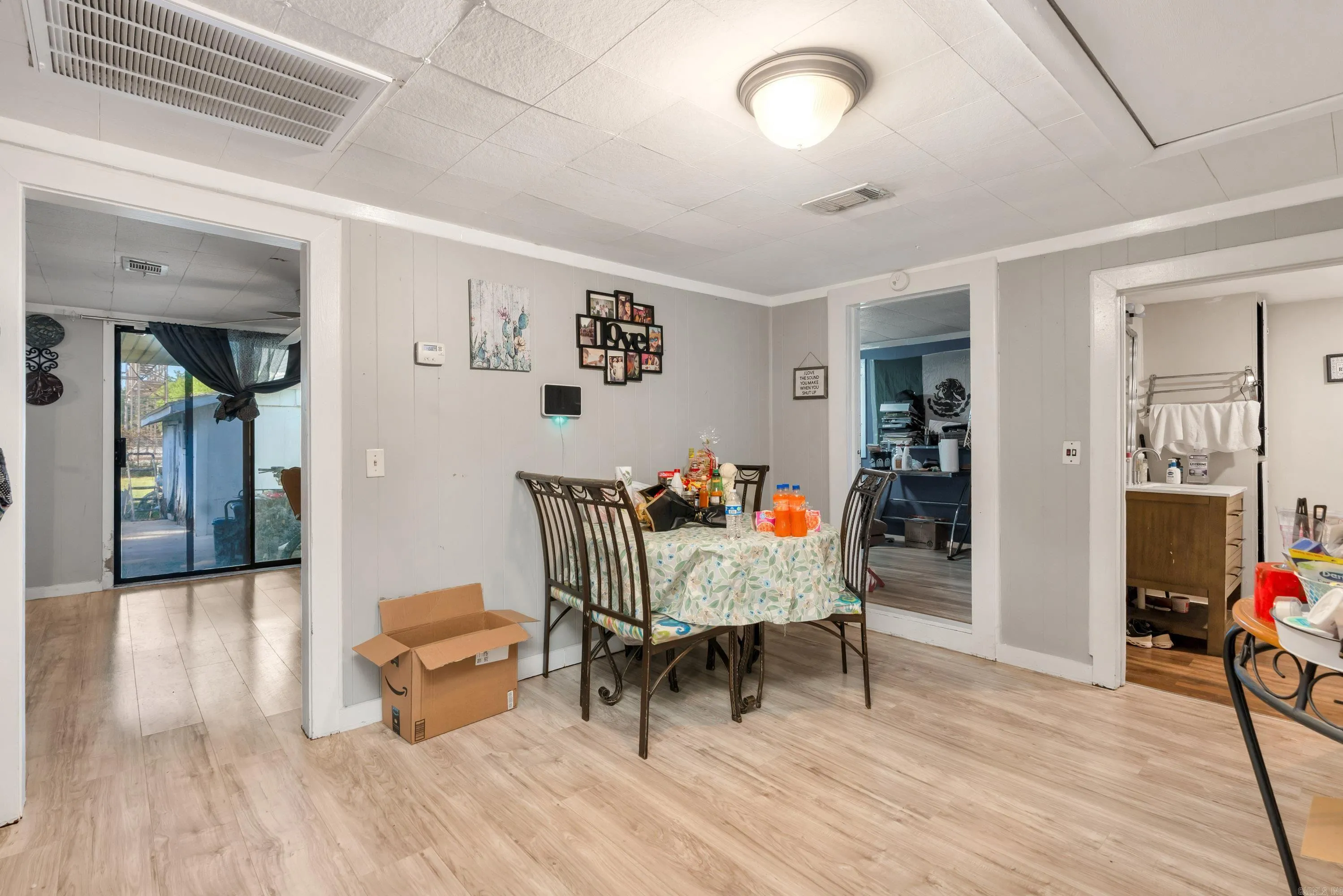 Property at 803 E Main - Image 7