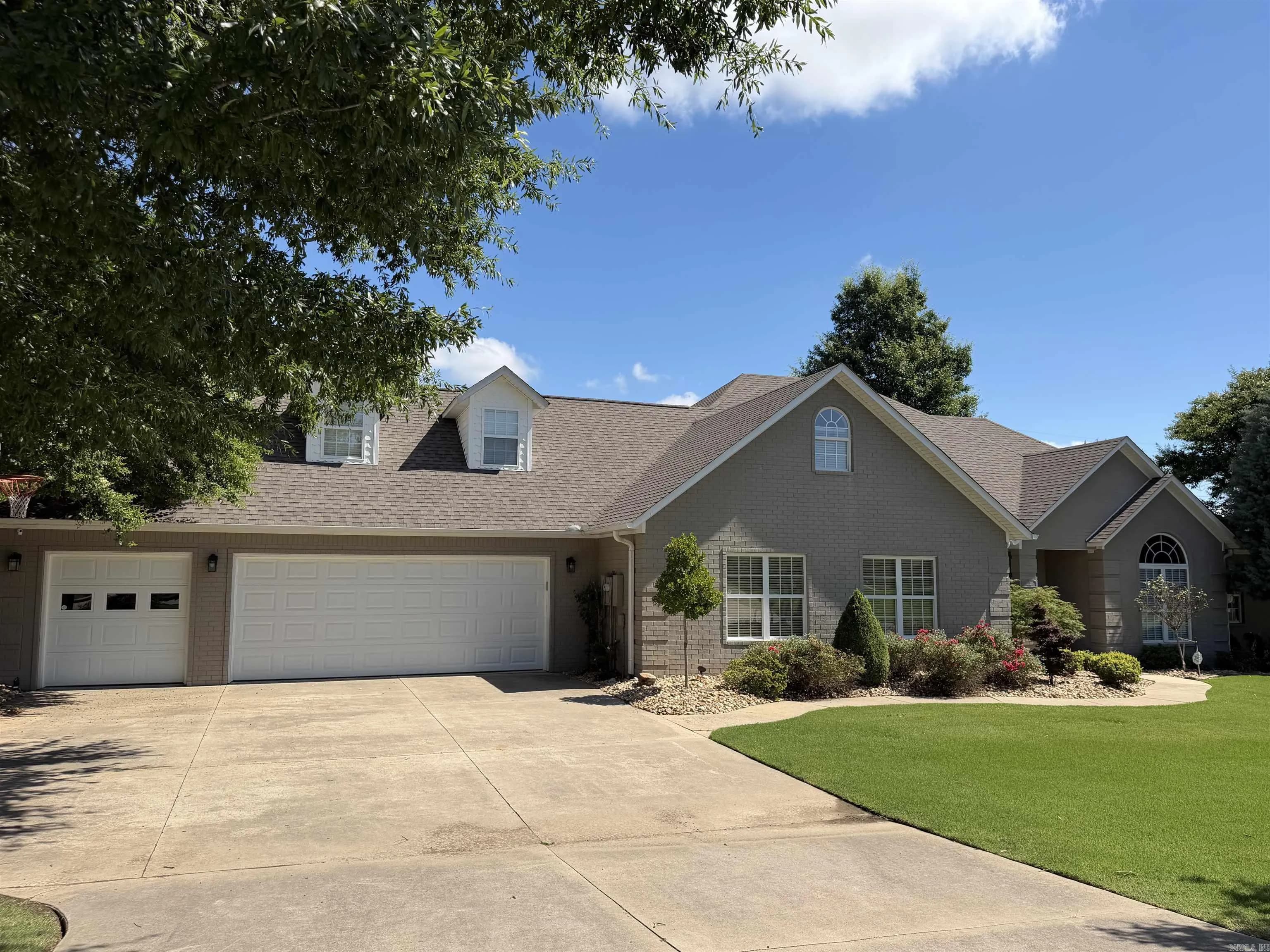 Property at 3  Victor - Image 47