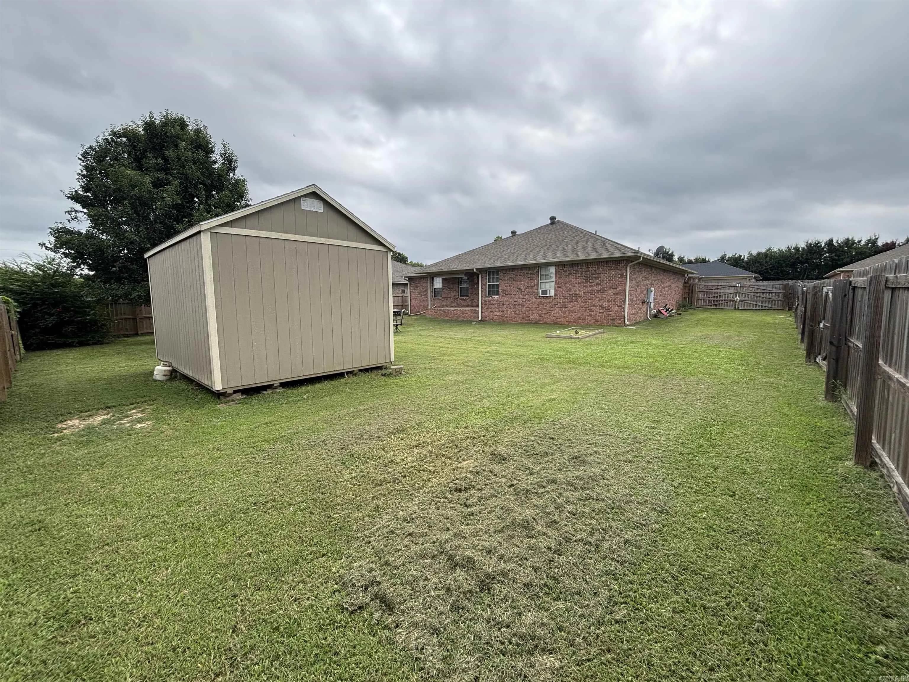 Property at 14  Windsor park - Image 5