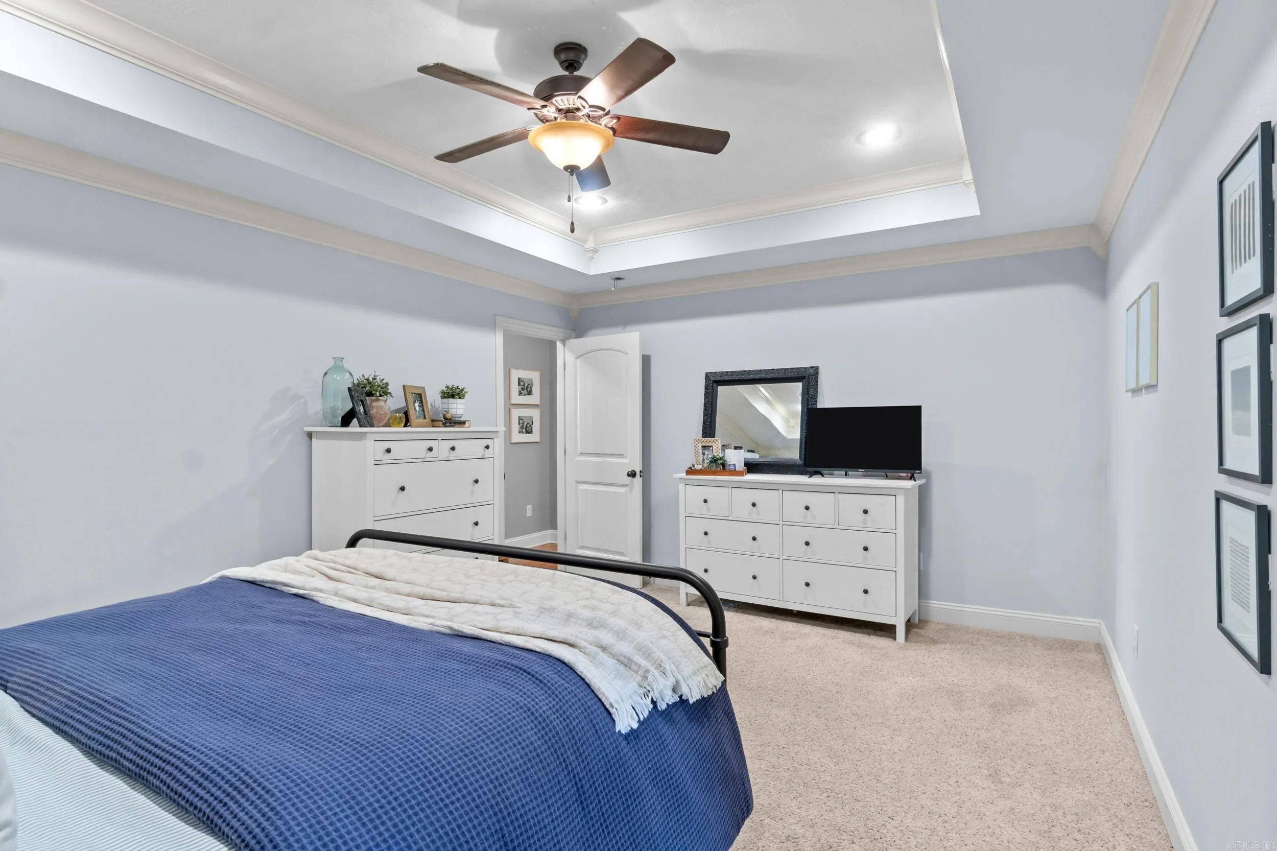 Property at 503  Calvin - Image 15