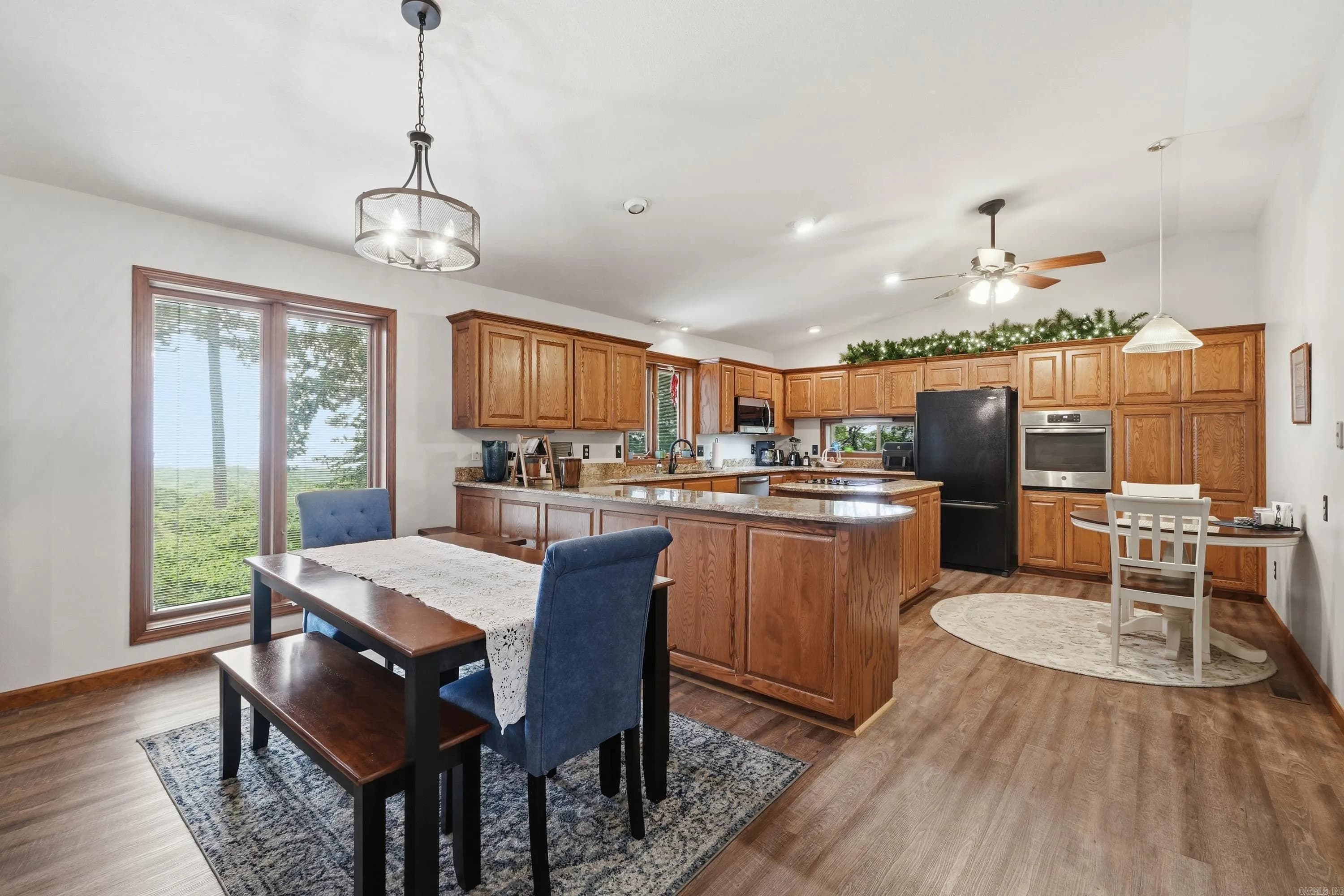 Property at 237  Pine hill - Image 11