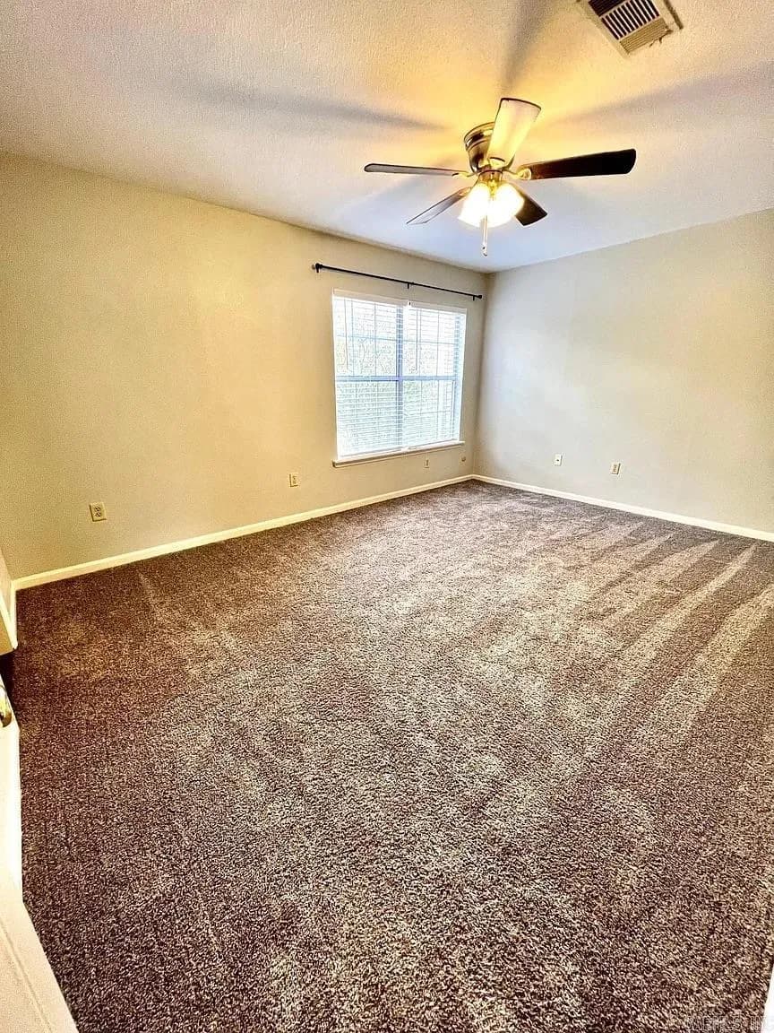 Property at 15  Brierwood - Image 18