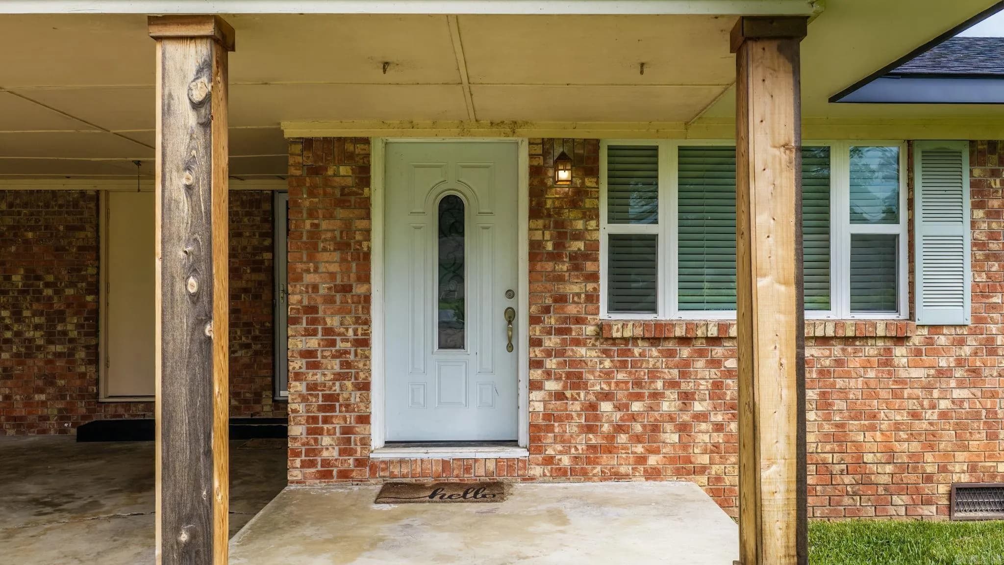 Property at 320  Indianhead - Image 3