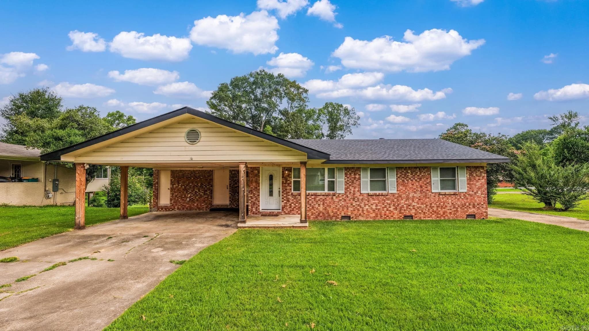 Property at 320  Indianhead - Image 1