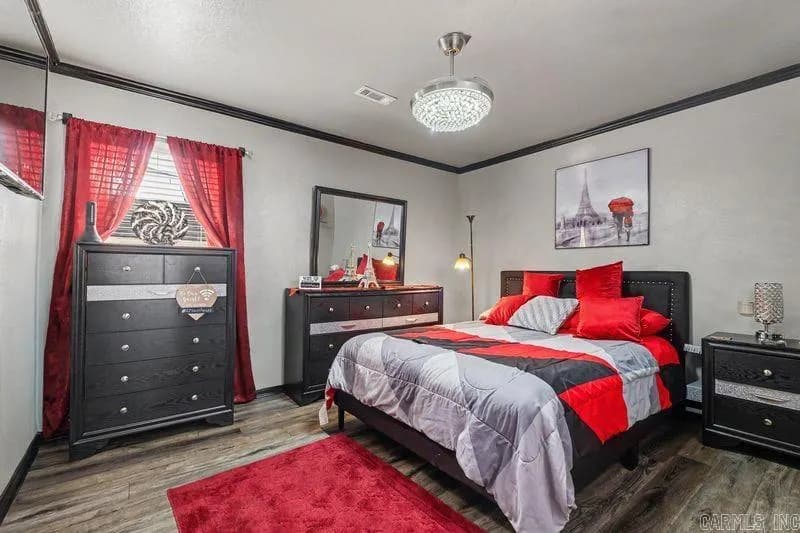 Property at 1306  Crossing - Image 12