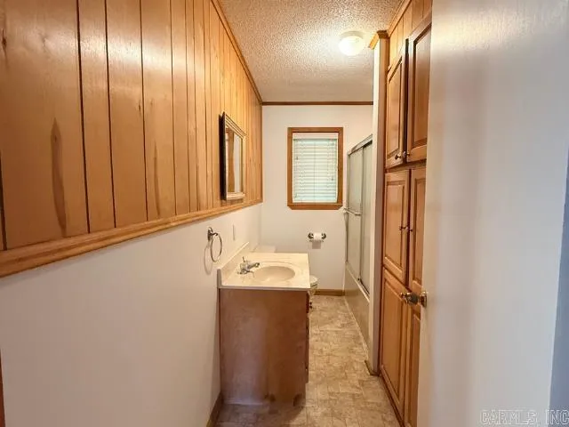 Property at 1610  Gr 431 - Image 16
