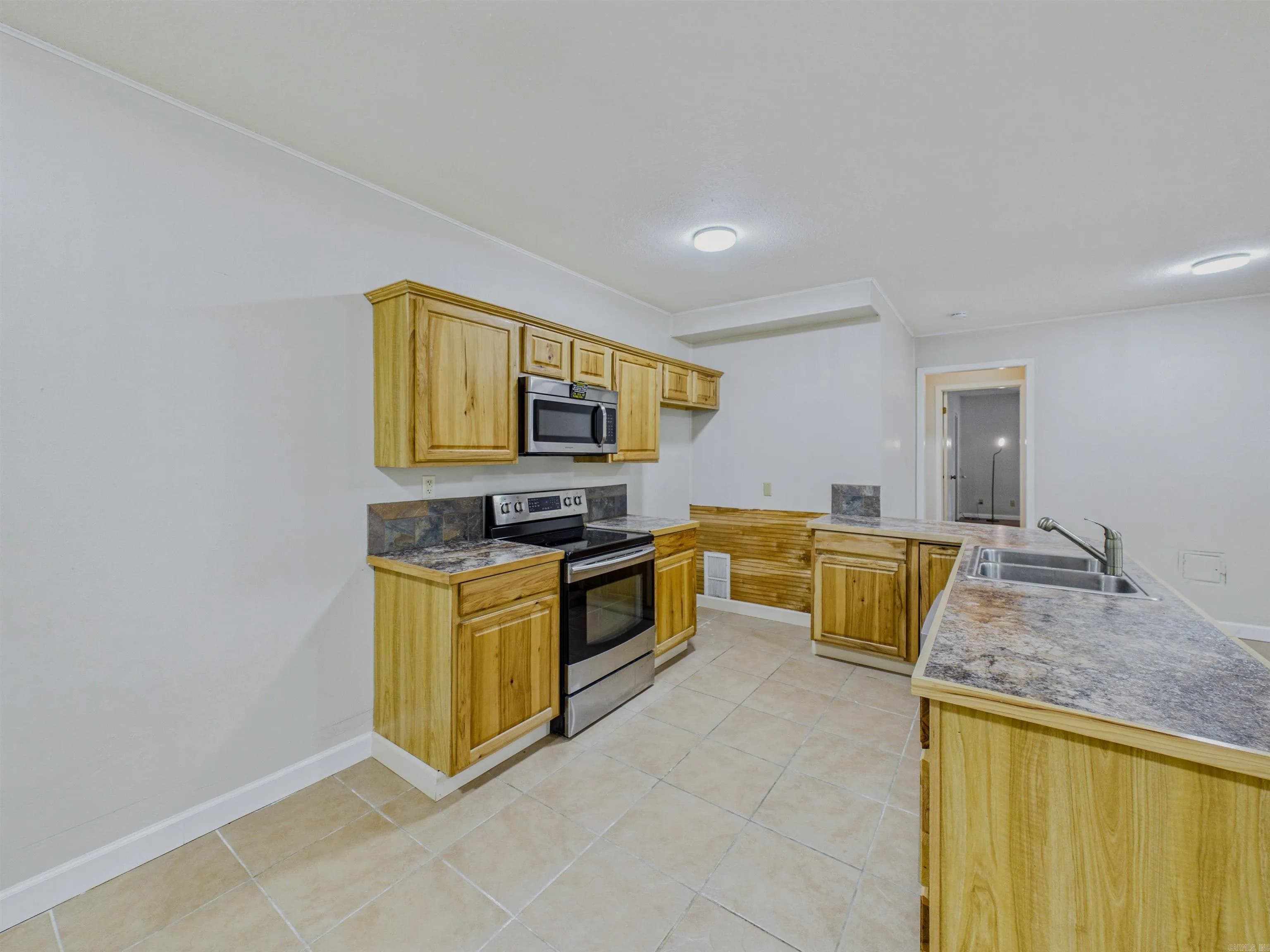 Property at 6  Castellon - Image 26