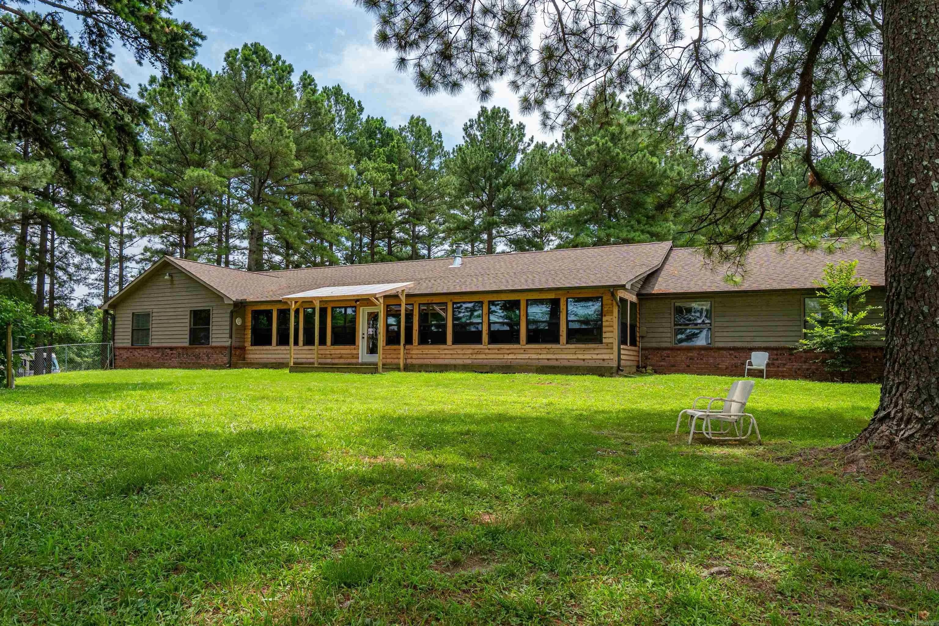 Property at 290  Mountain view - Image 2