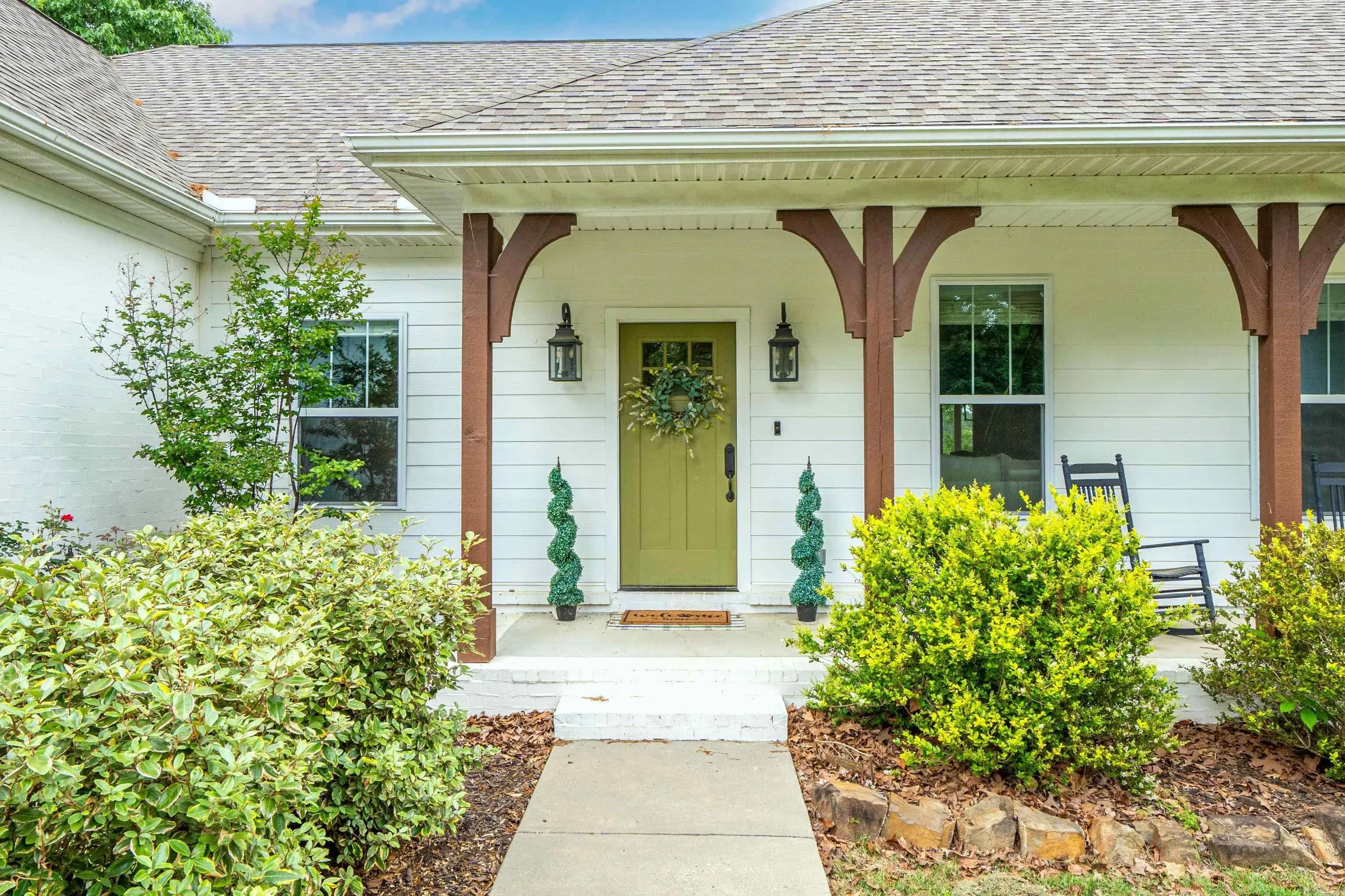 Property at 224  Grand ridge - Image 7