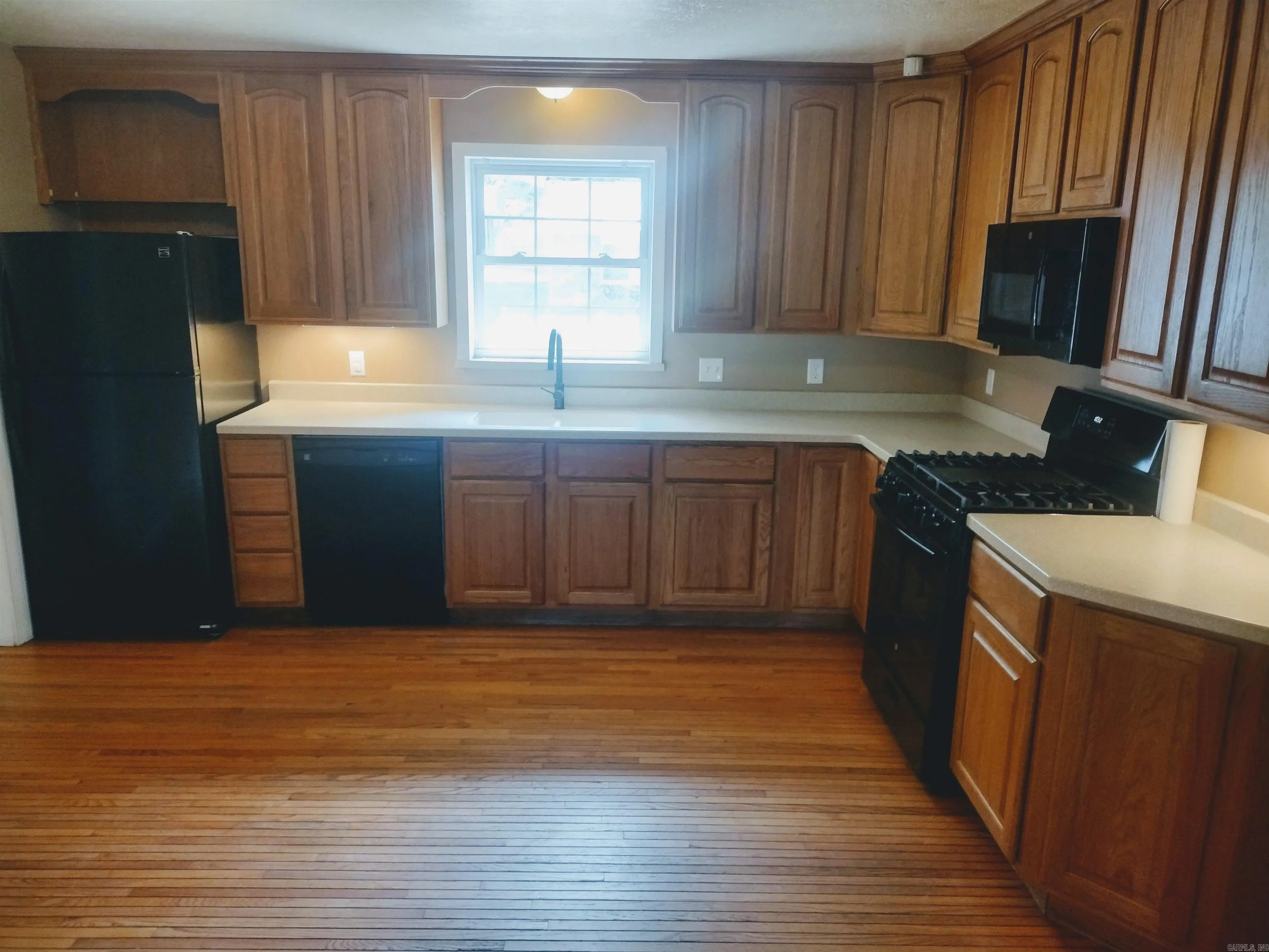 Property at 903  Tower  lp - Image 26