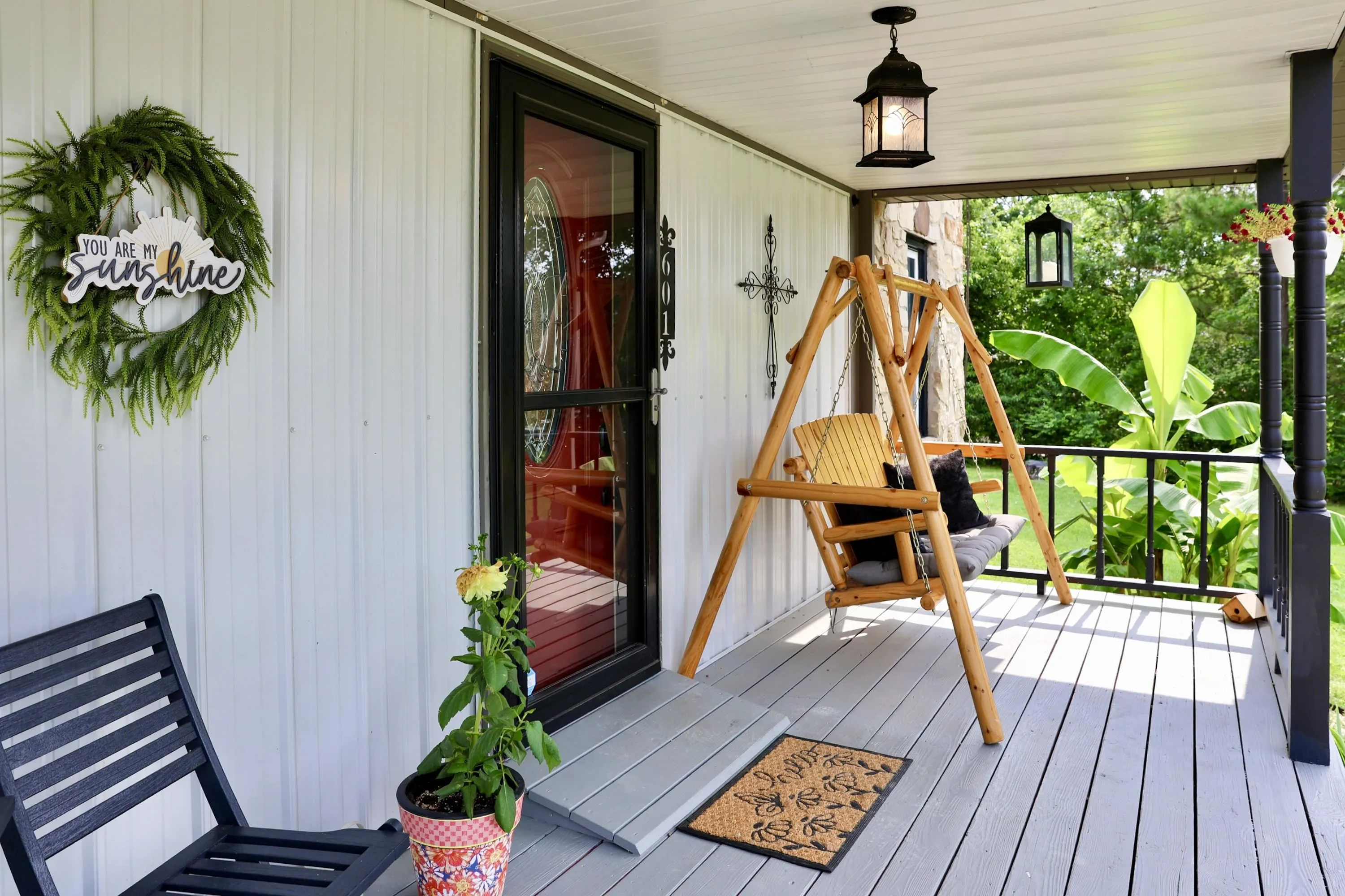 Property at 601 E 4th st - Image 6