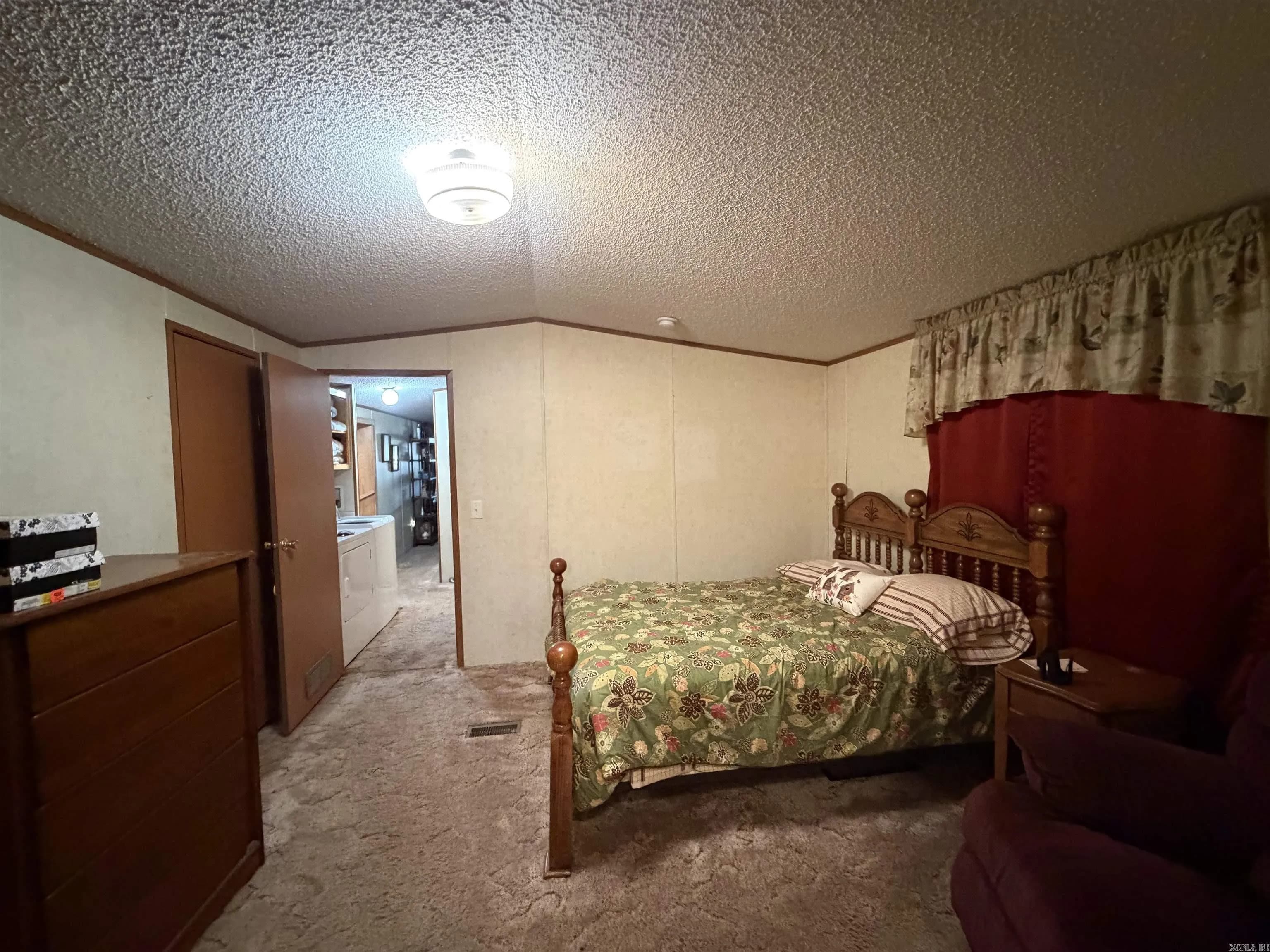 Property at 498  Wood - Image 14