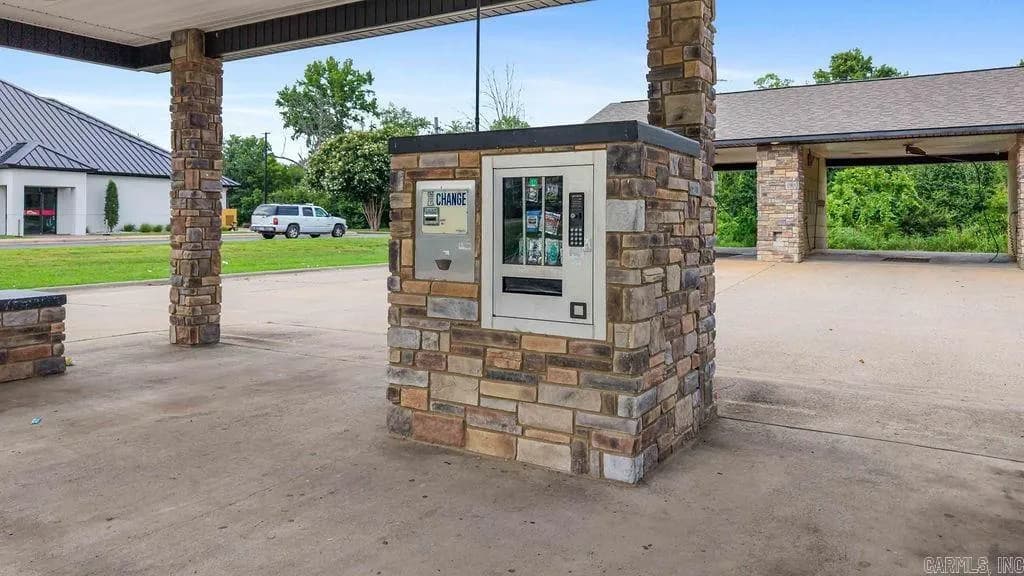 Property at 434  Hwy 65 - Image 12