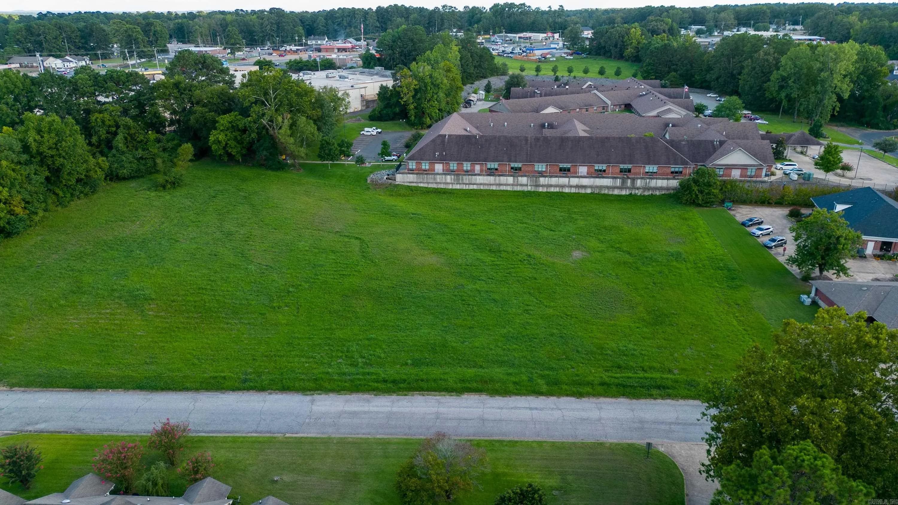 Property at xxx  Cypress - Image 7
