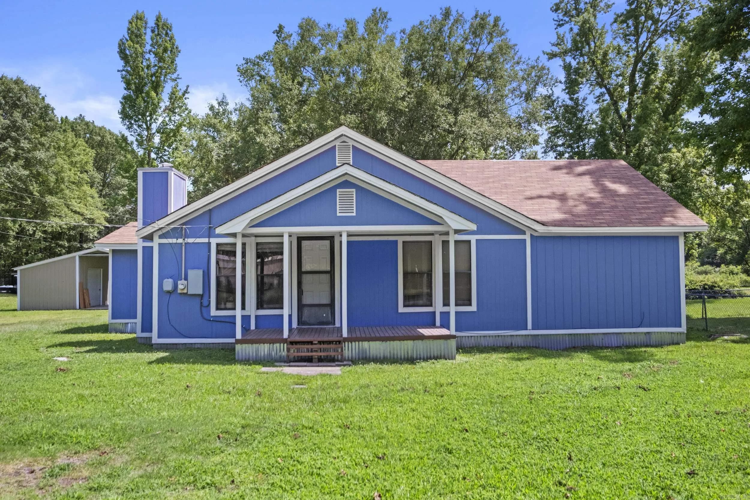 Property at 16520  Landmark - Image 2
