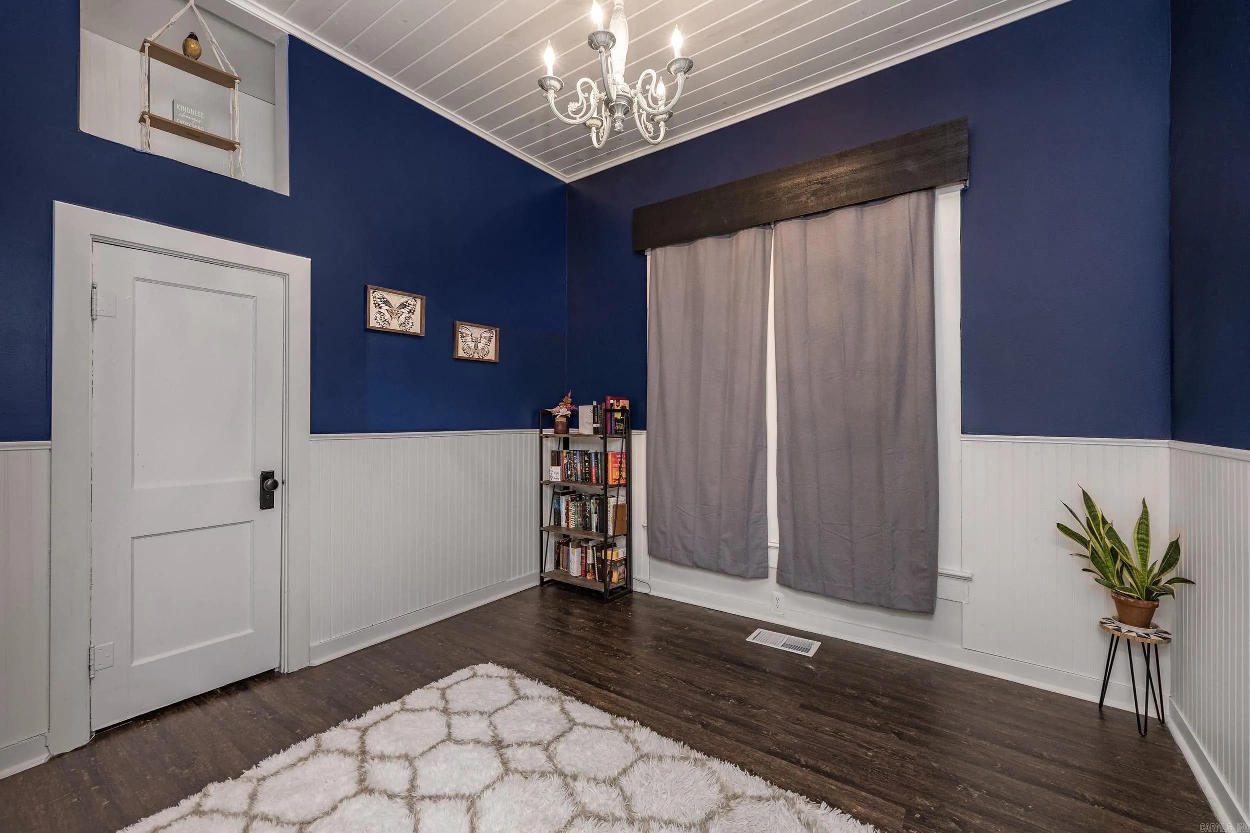 Property at 223 S Oak st. - Image 7