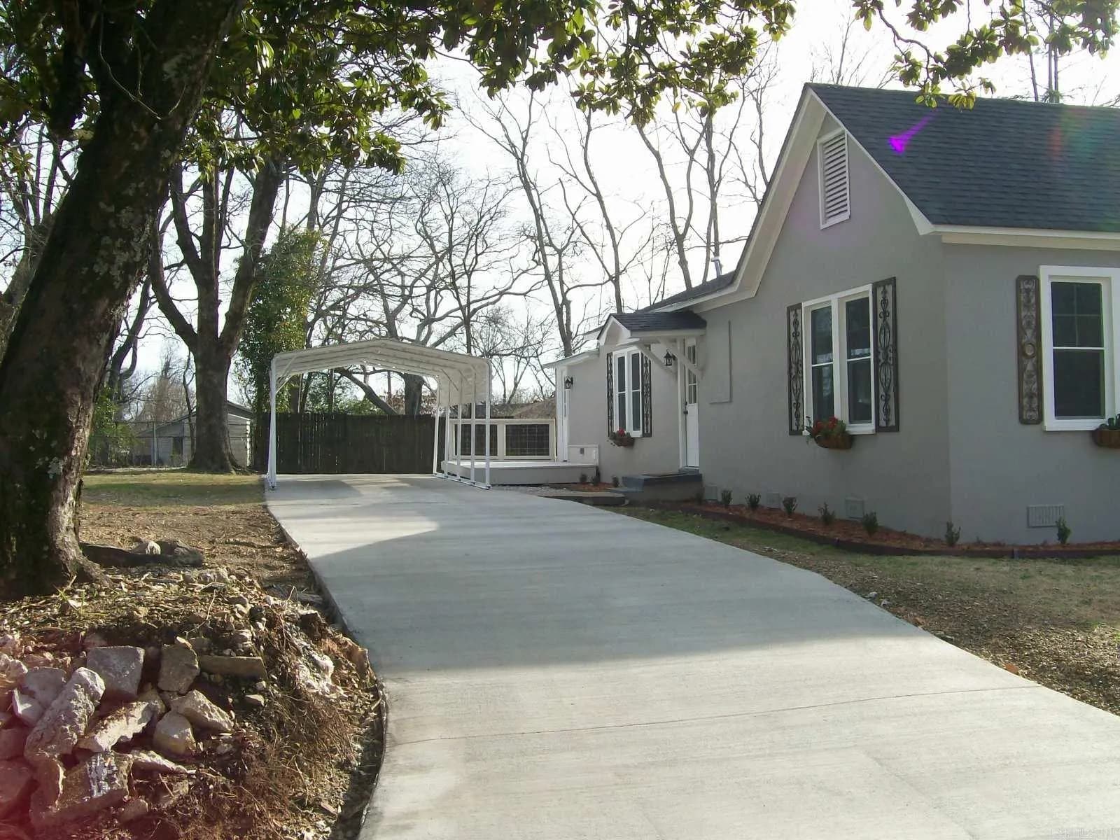 Property at 107  Noxon - Image 26