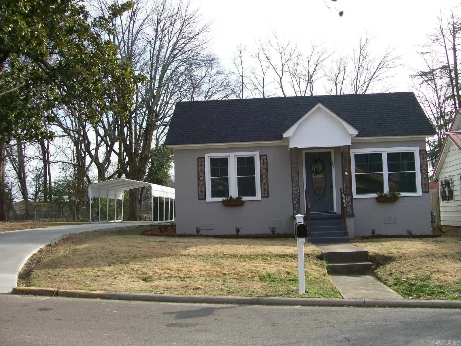 Property at 107  Noxon - Image 2