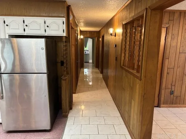 Property at 213 W Texas - Image 15