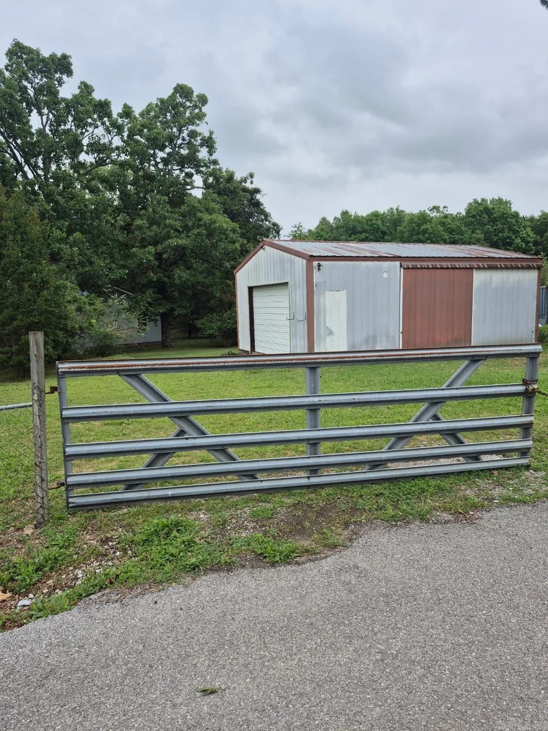 Property at 1019  Allen chapel - Image 45