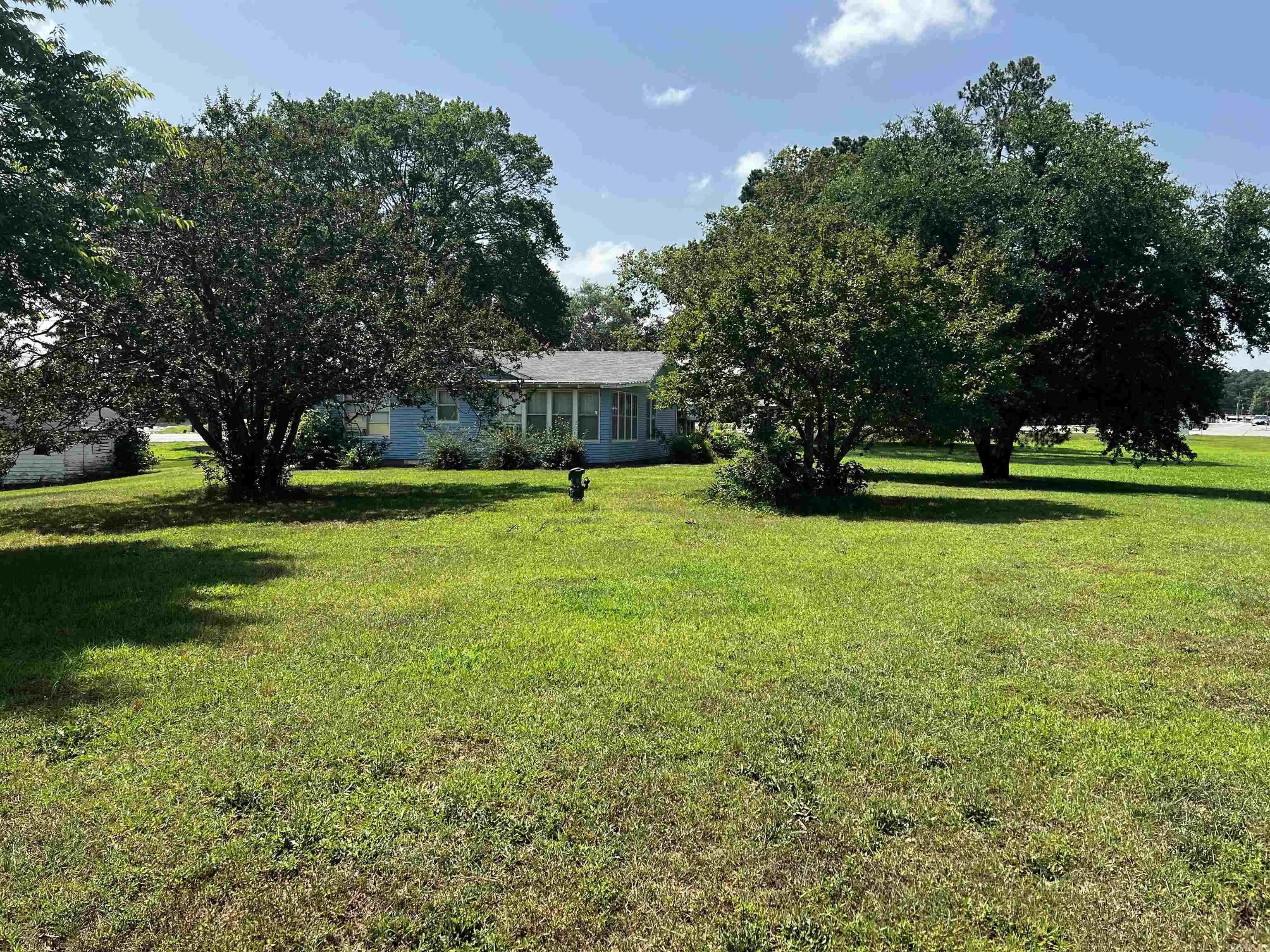 Property at 2704 N Highway 229 - Image 10