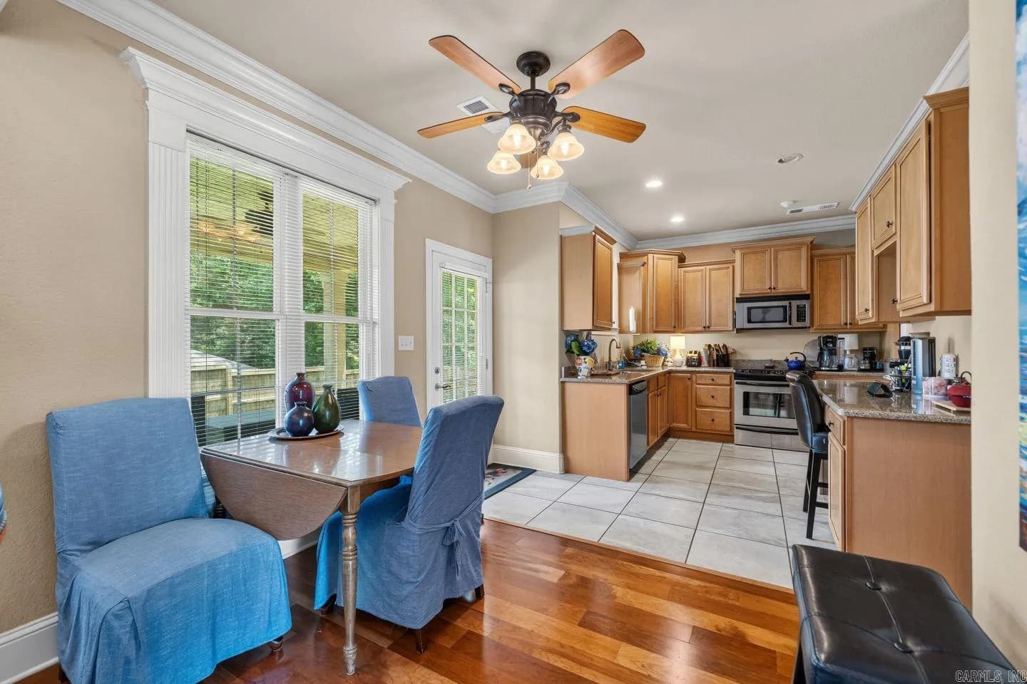 Property at 104  Garden view - Image 16