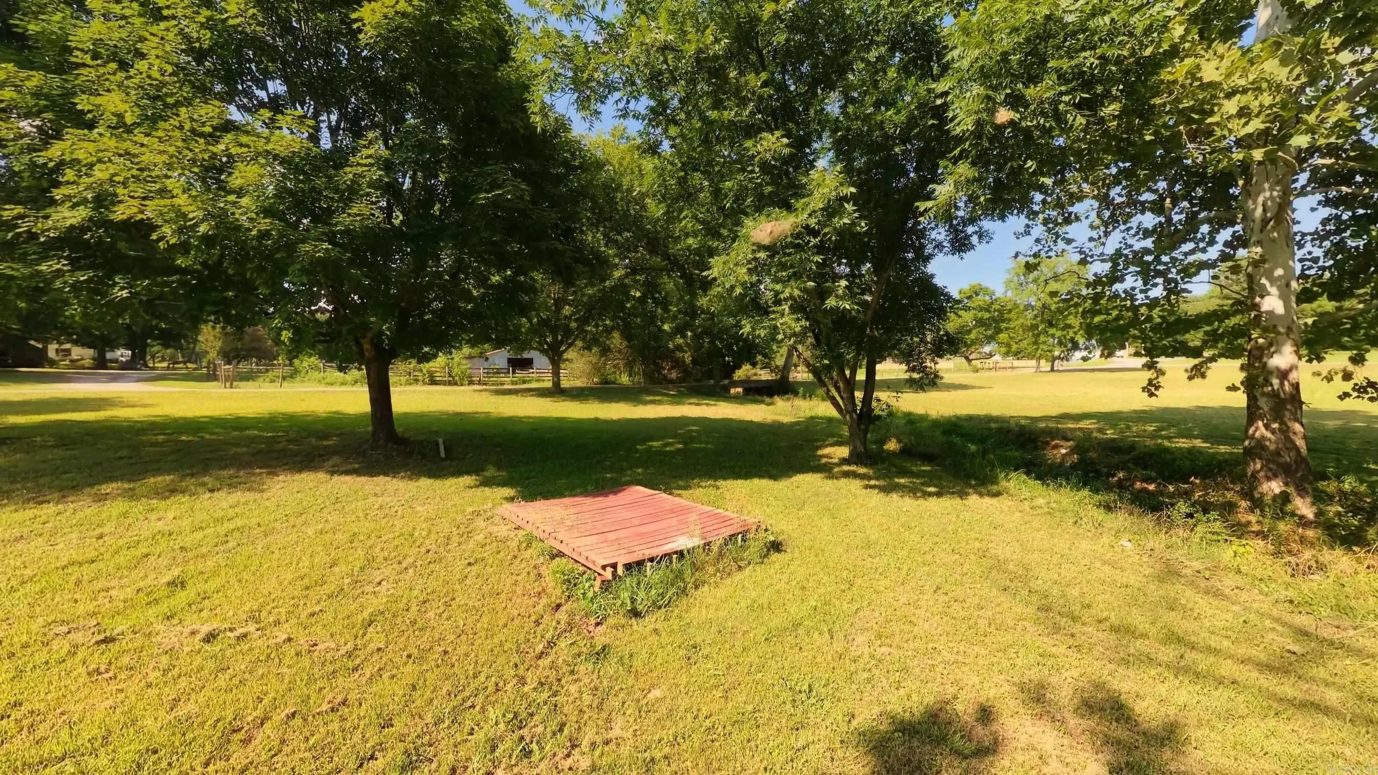 Property at 25  Cottonwood - Image 42