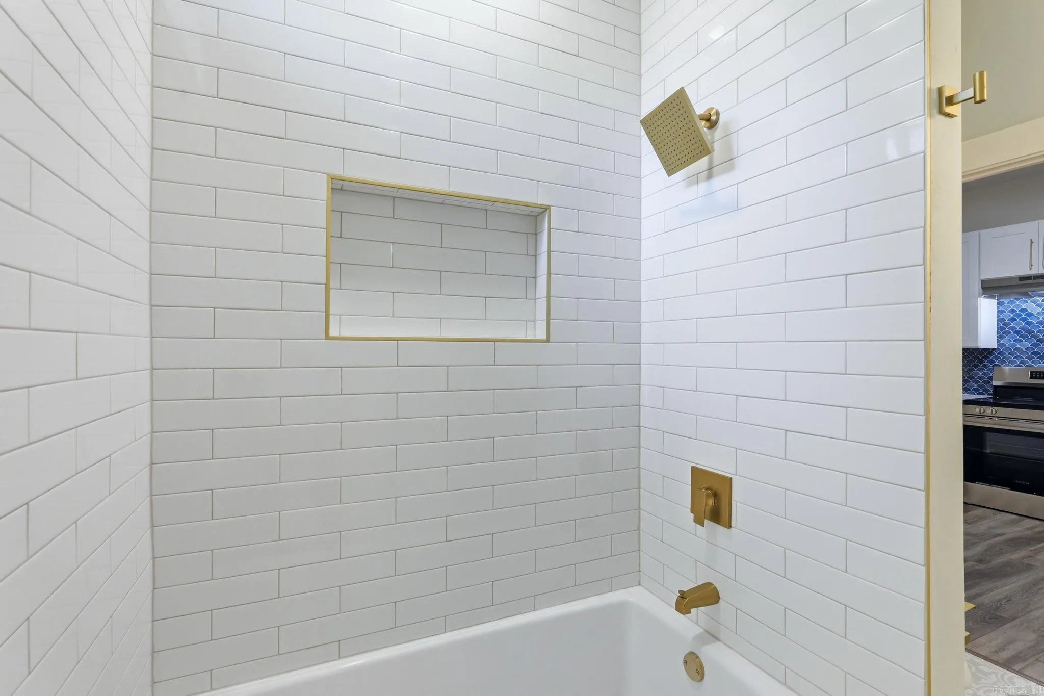 Property at 1724 W 24th - Image 30