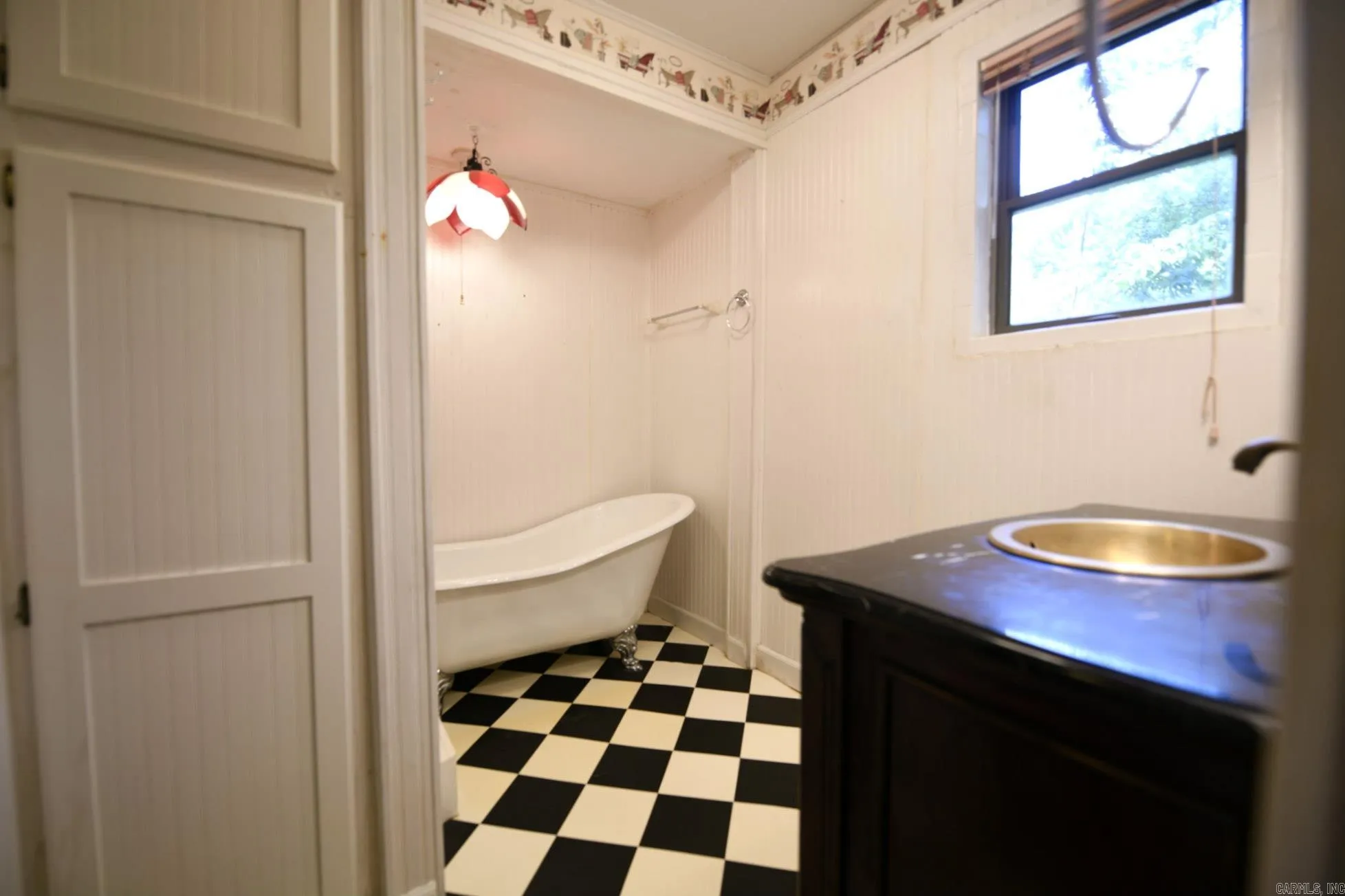 Property at 705  Church avenue - Image 18