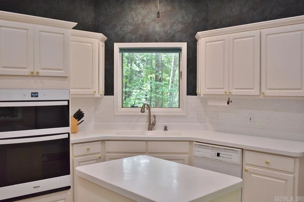 Property at 97  Mansilla - Image 15