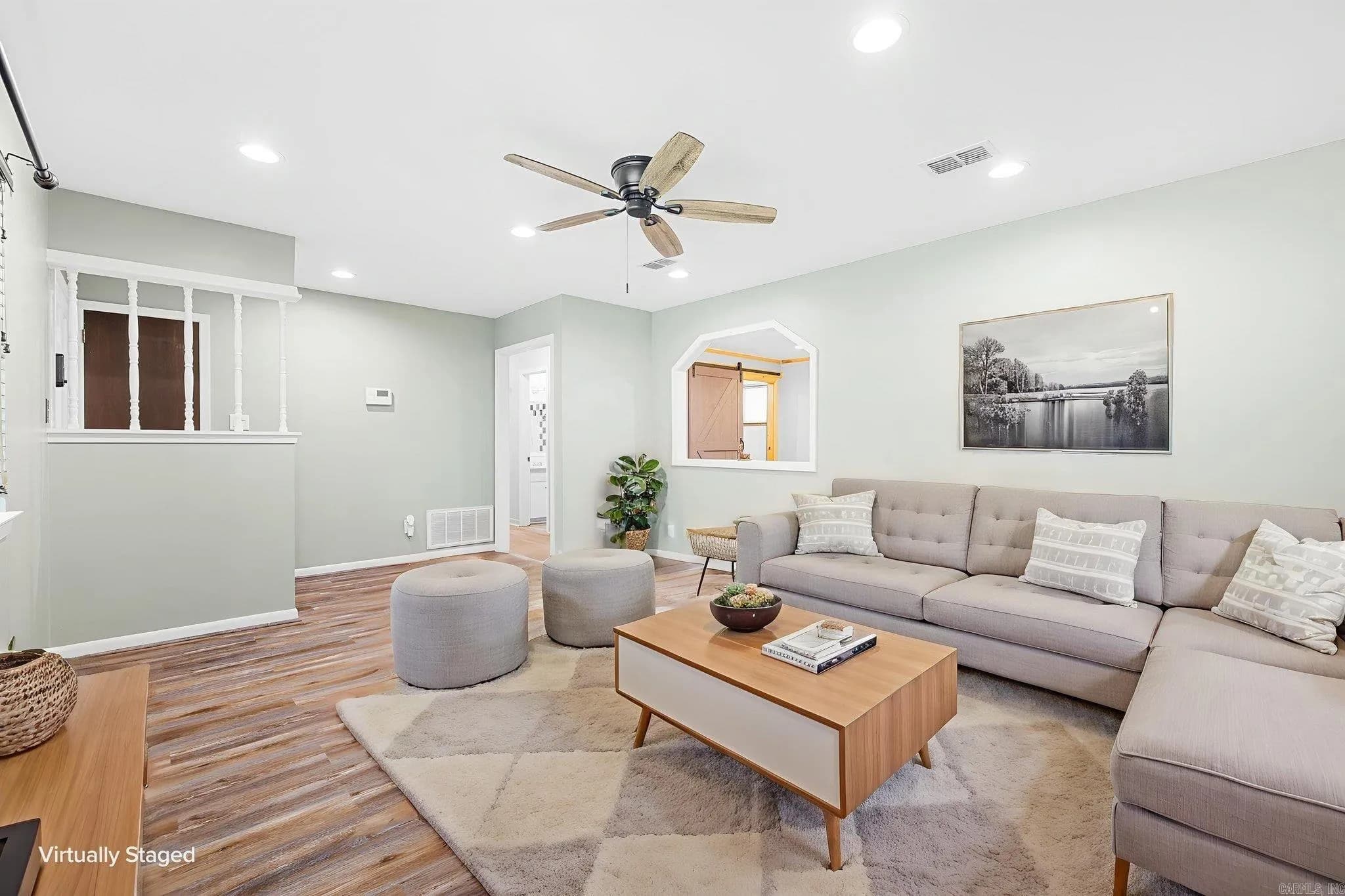 Property at 516 E Elm - Image 9