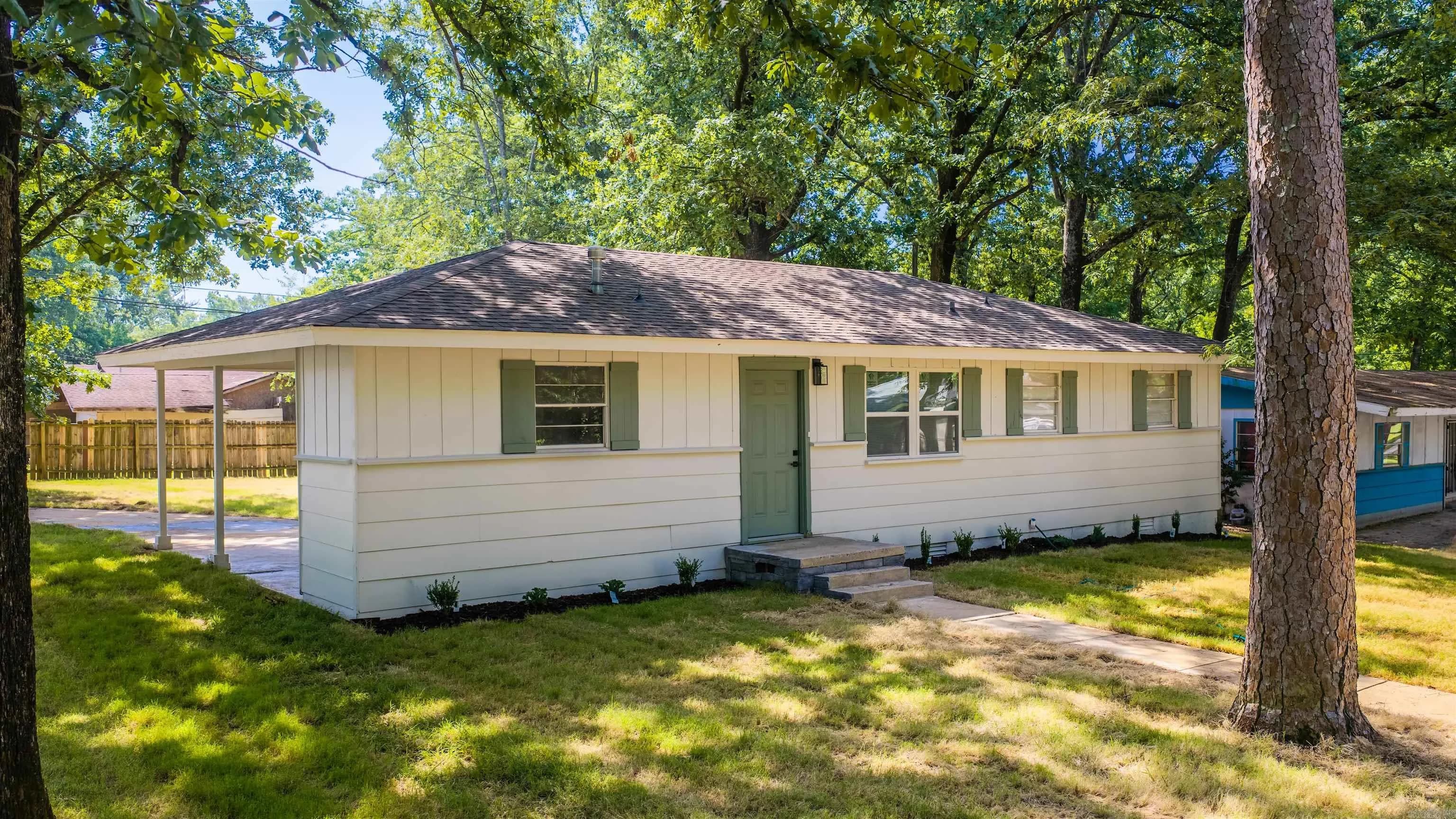Property at 18  Westminister - Image 1