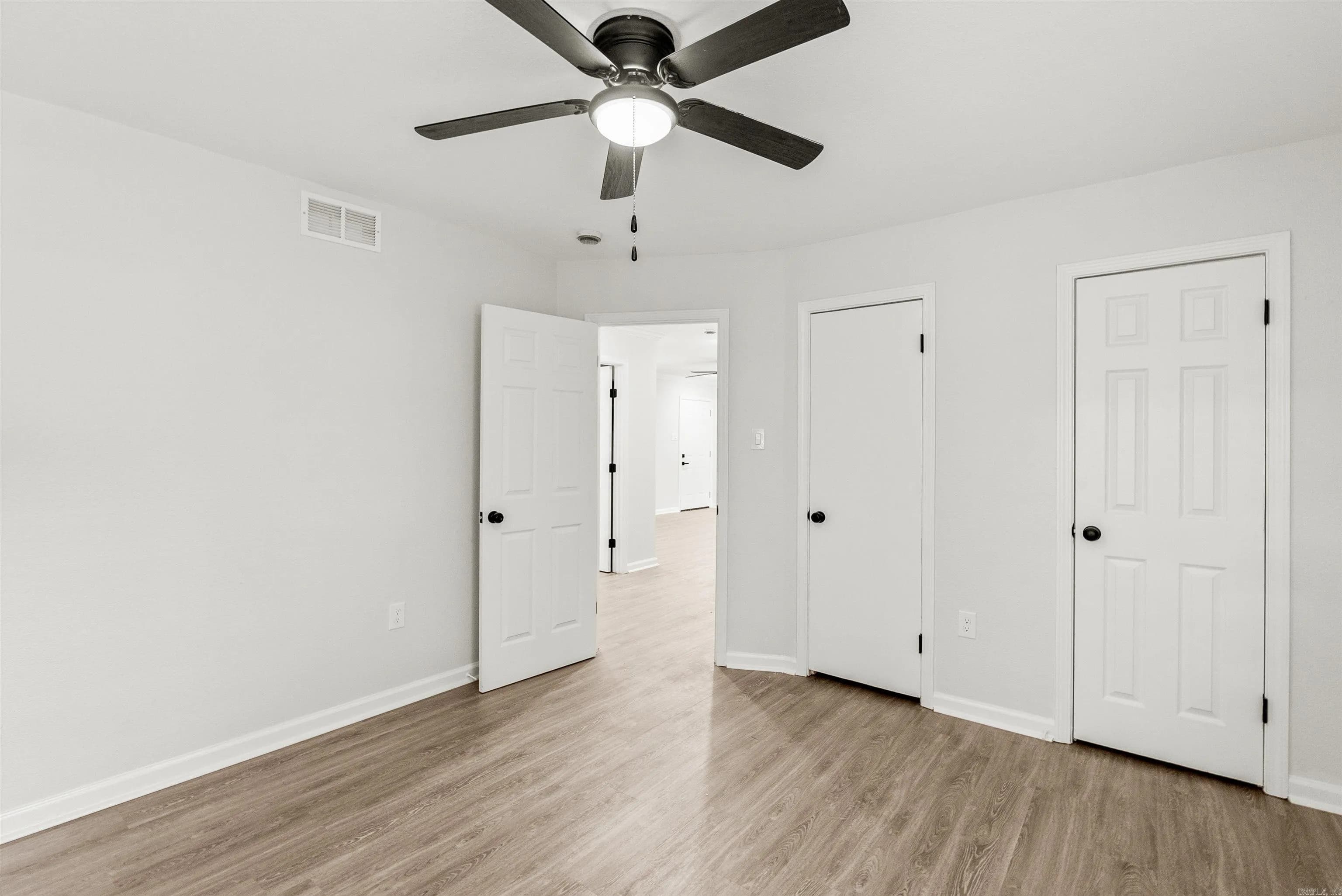 Property at 18  Westminister - Image 20
