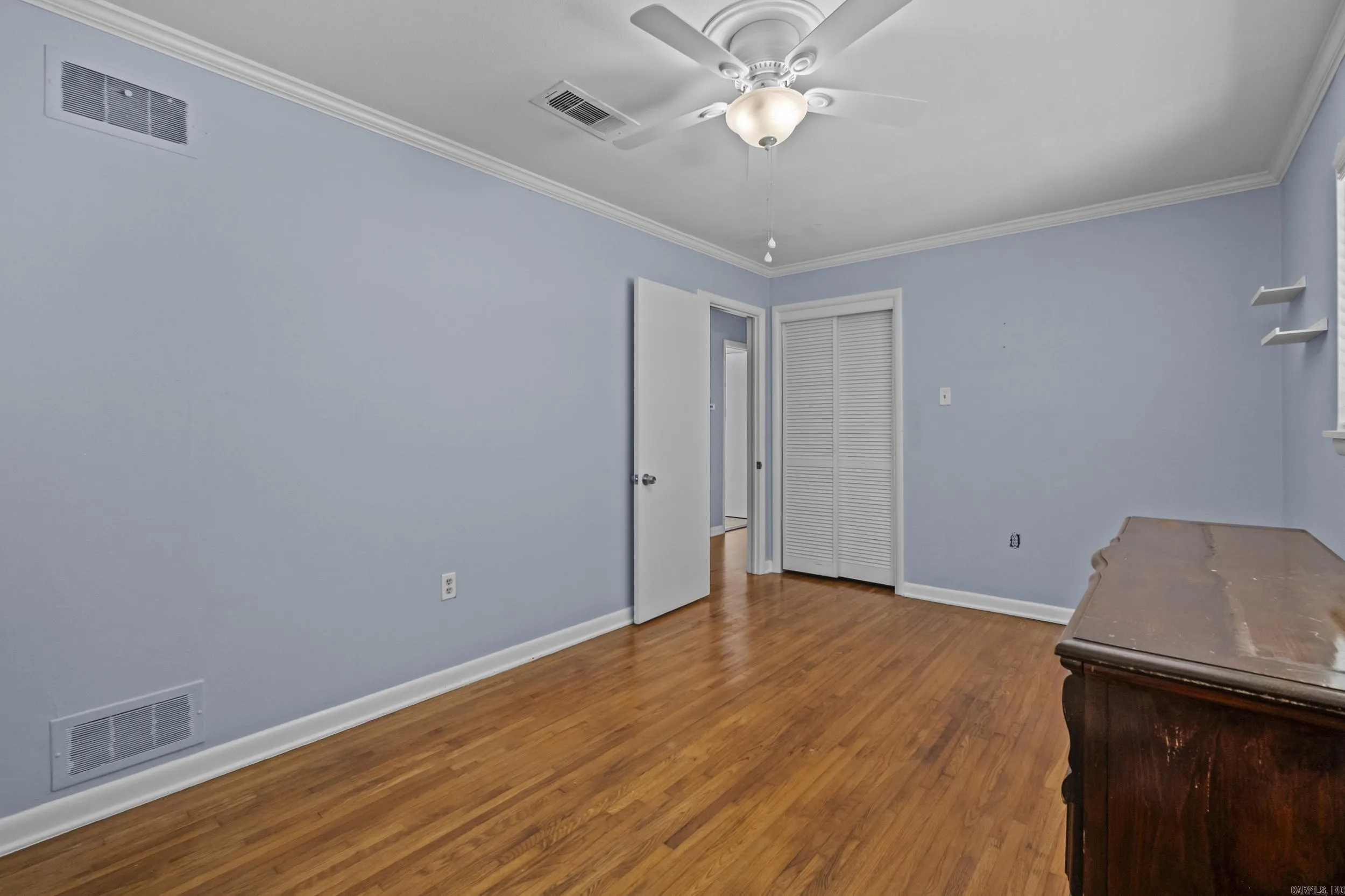 Property at 1514  Crestwood - Image 21