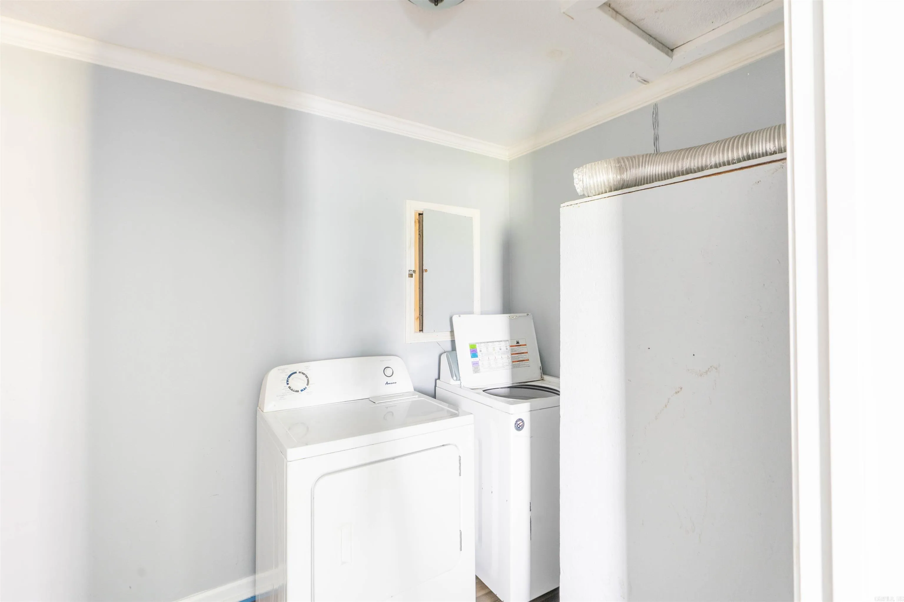 Property at 1237  Short - Image 18