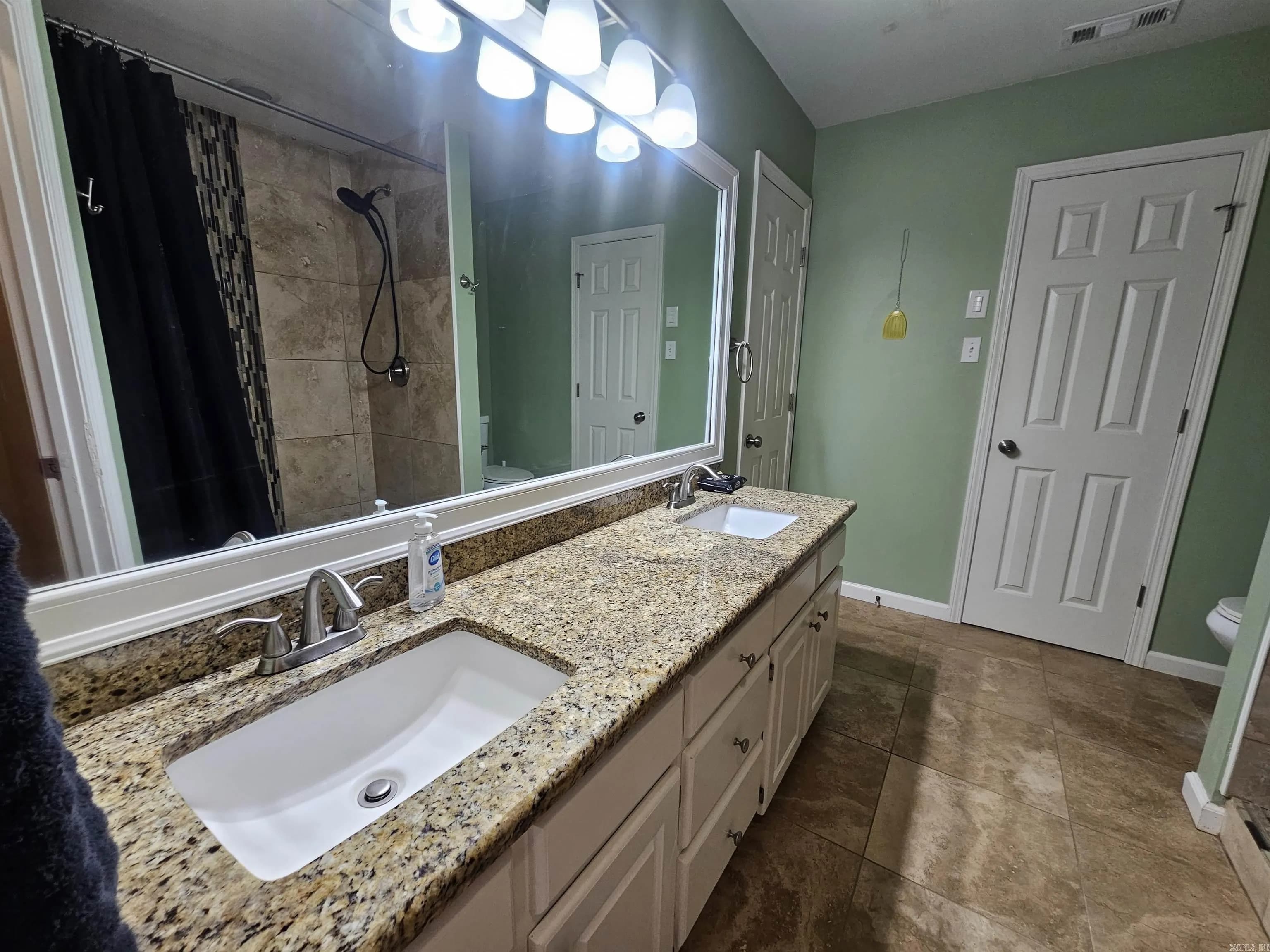 Property at 62  Nevada - Image 25