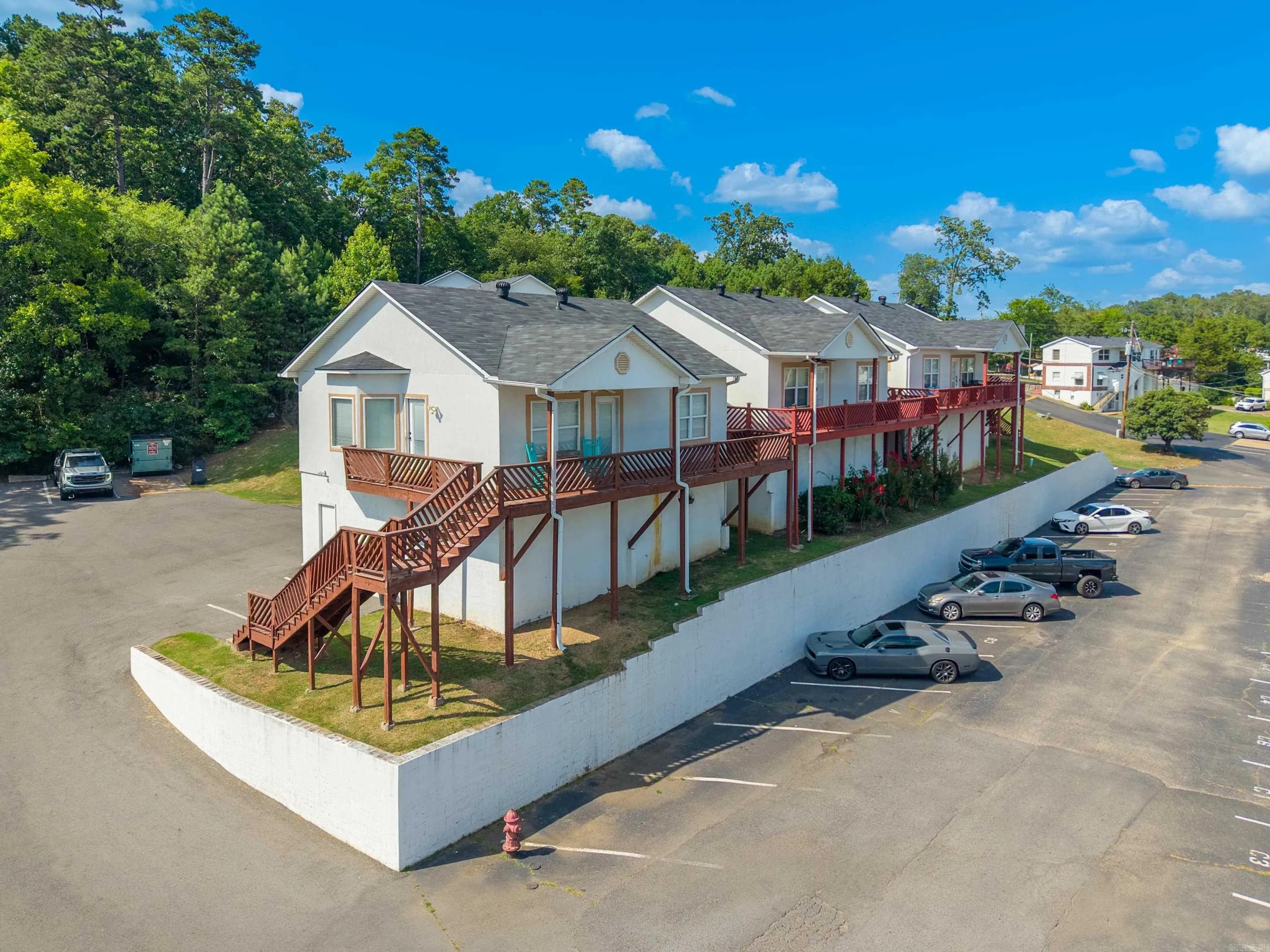 Property at 208  Aberina, A - Image 1