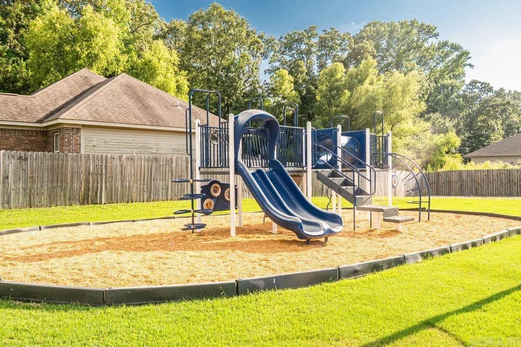 Property at 2521  Springhill village dr - Image 32