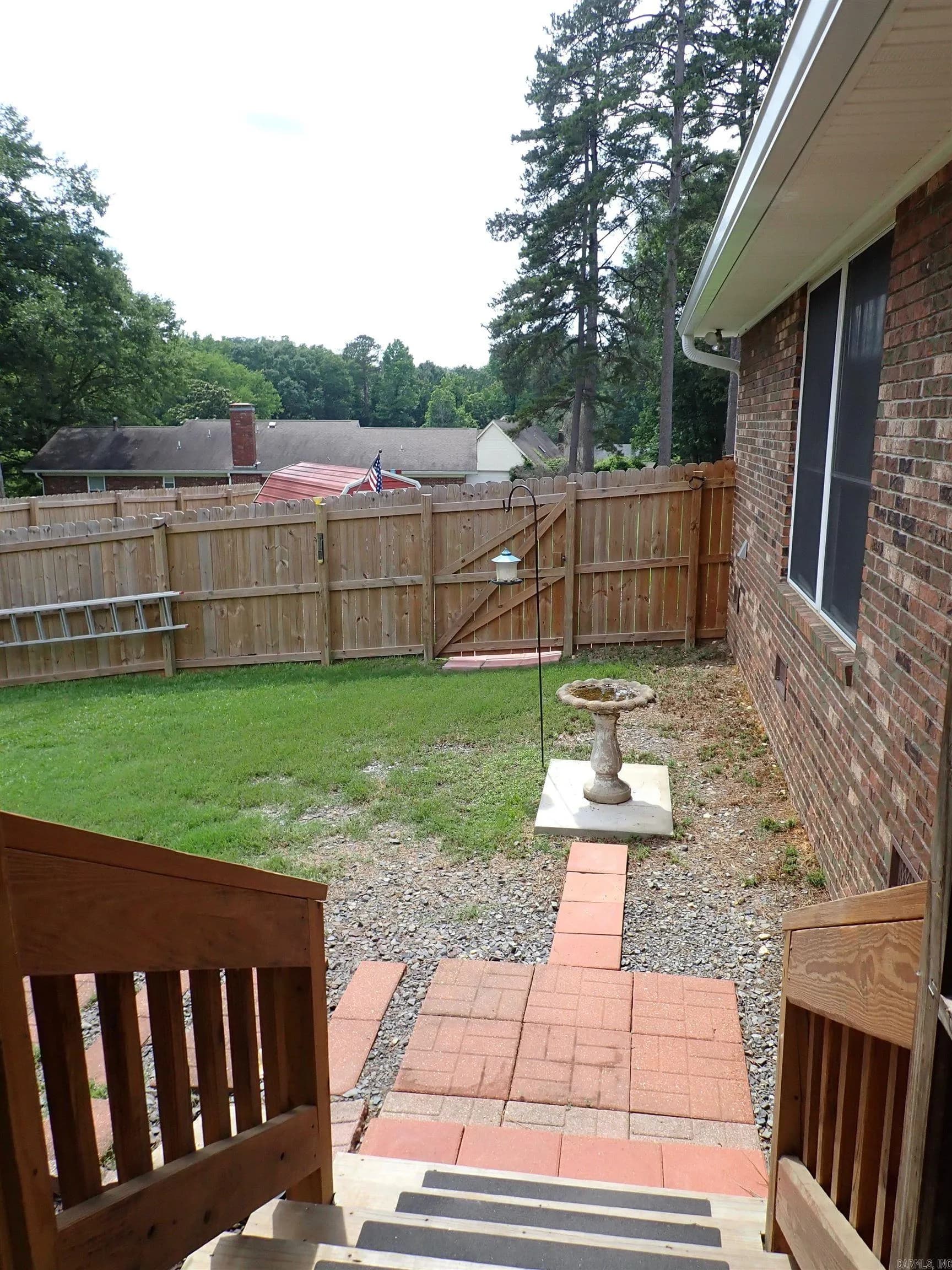 Property at 1629  Northridge - Image 19