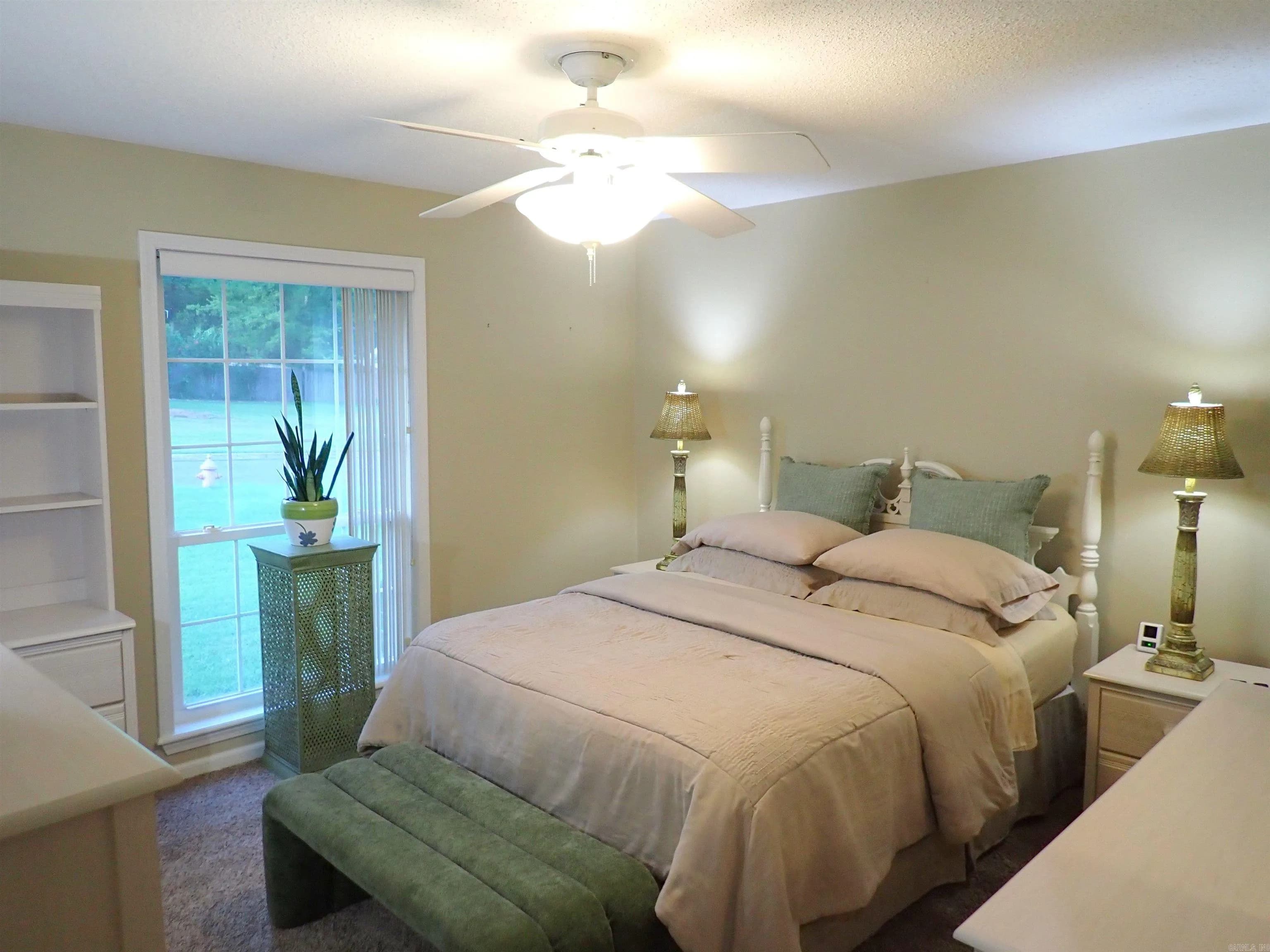 Property at 1629  Northridge - Image 44