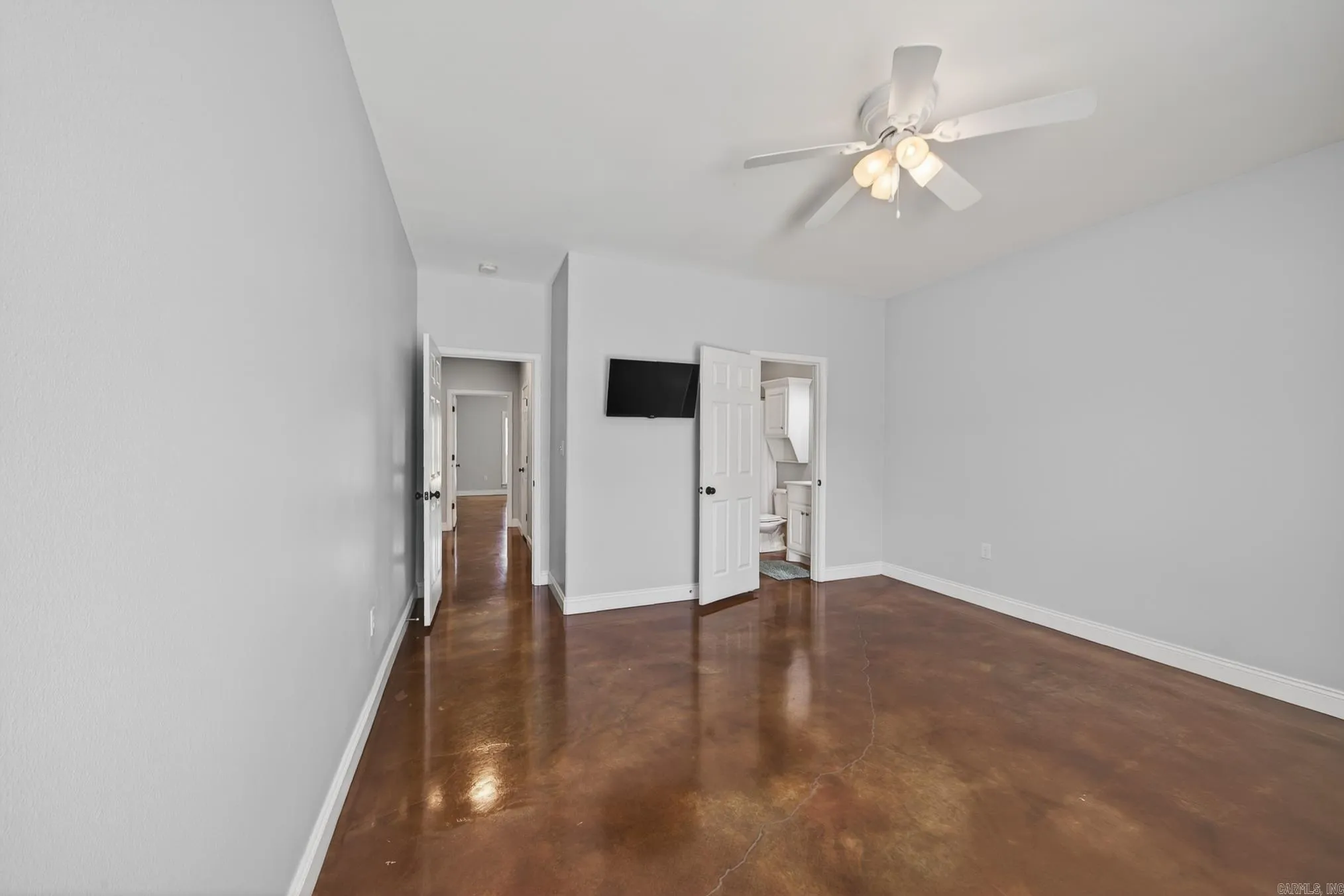 Property at 11  Greystone - Image 39